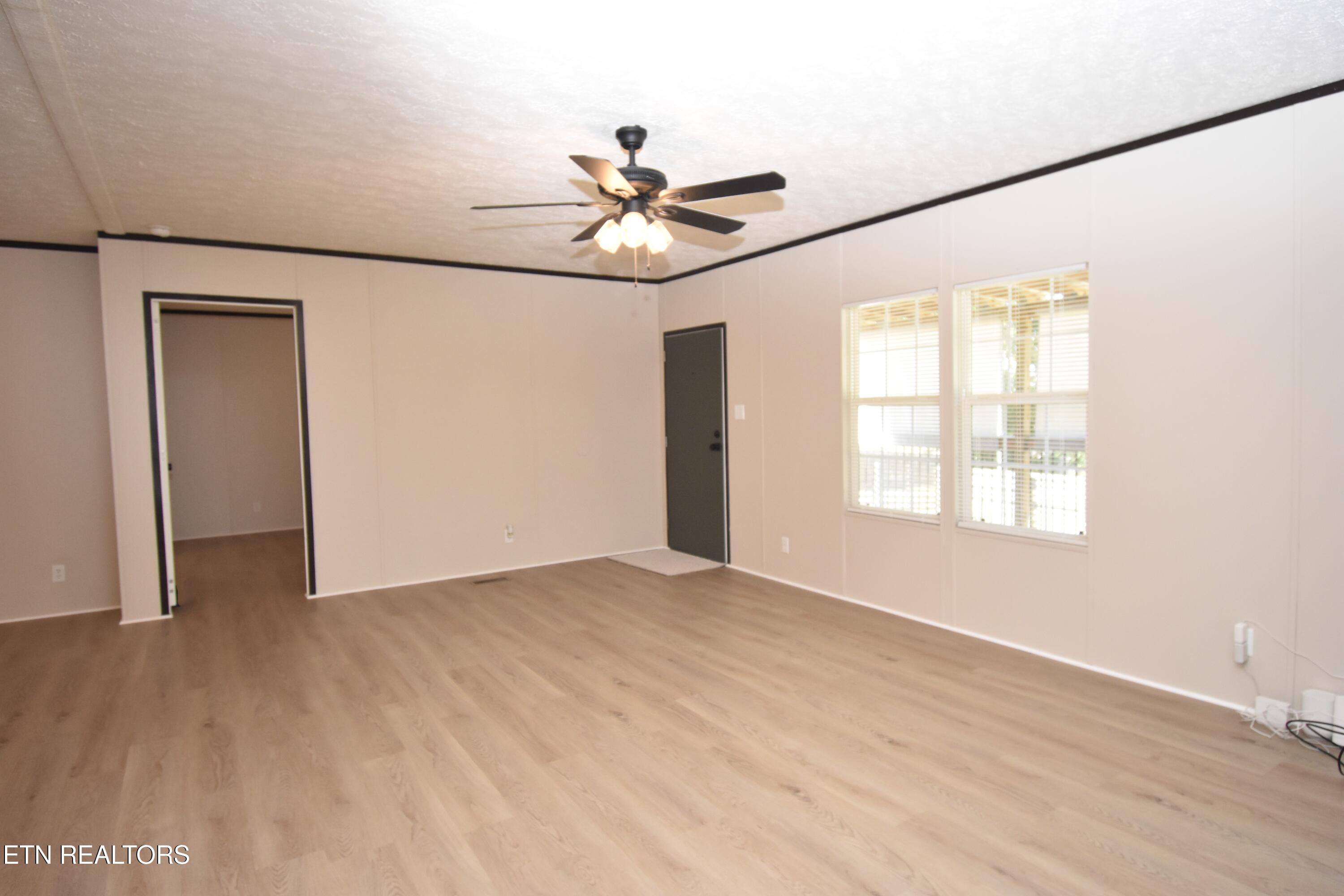 2016 Neubert Road Knoxville TN 37914