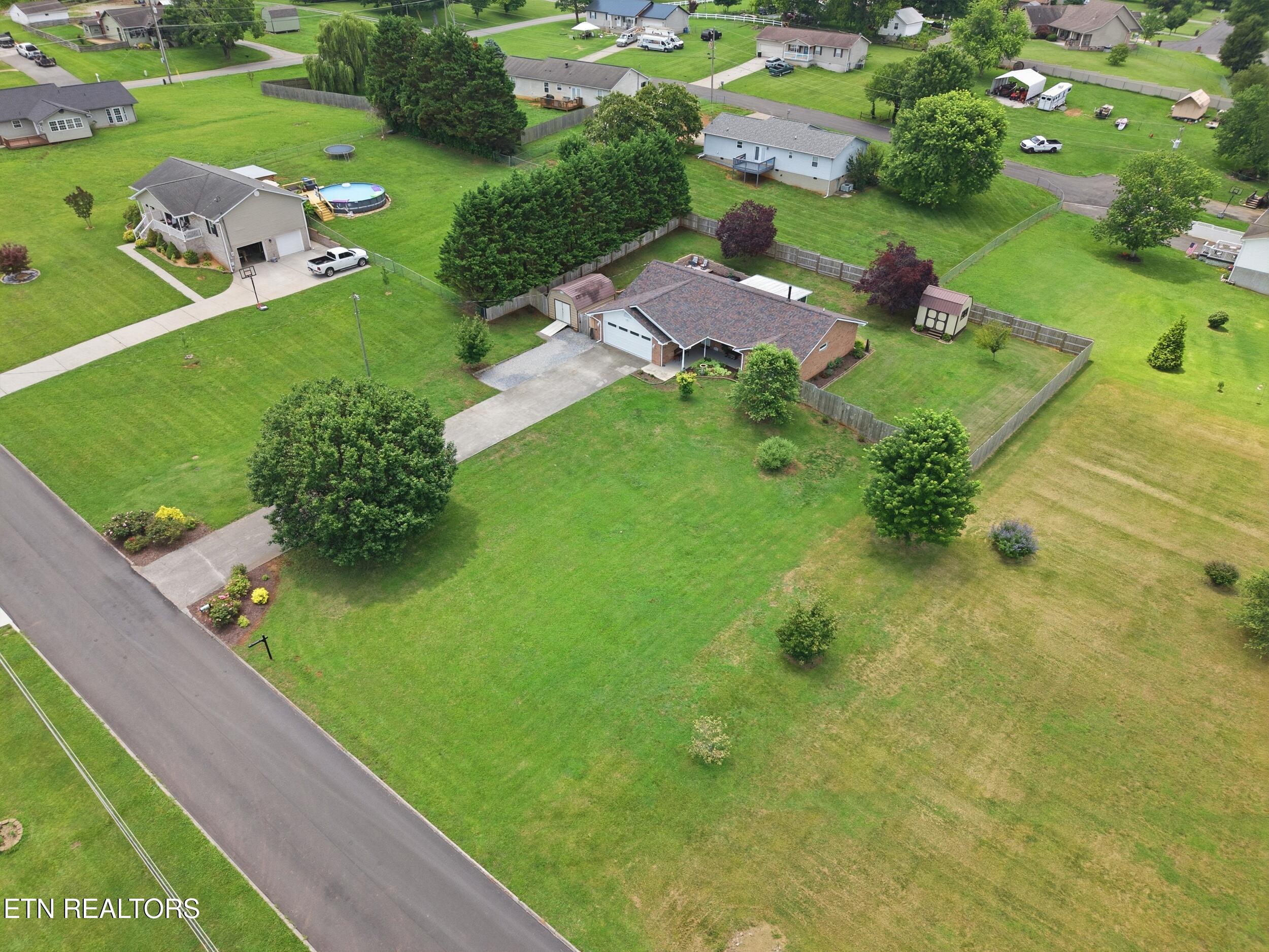 1413 Broadview Circle Sevierville TN 37876