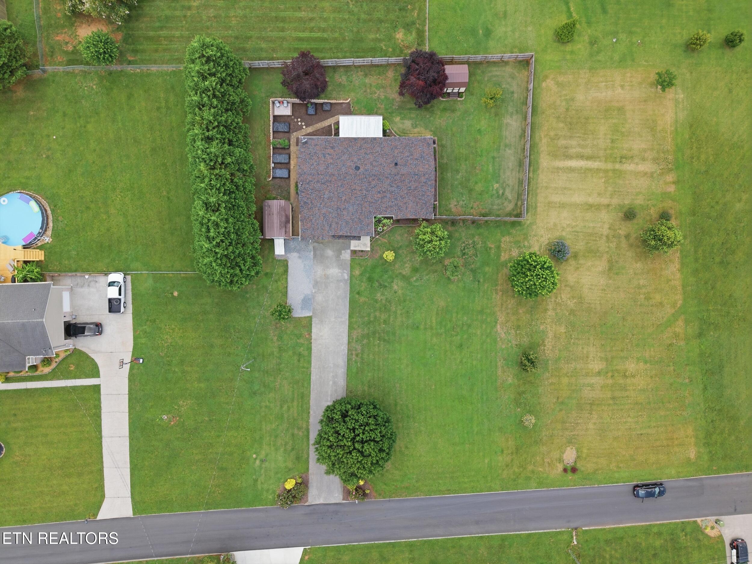 1413 Broadview Circle Sevierville TN 37876