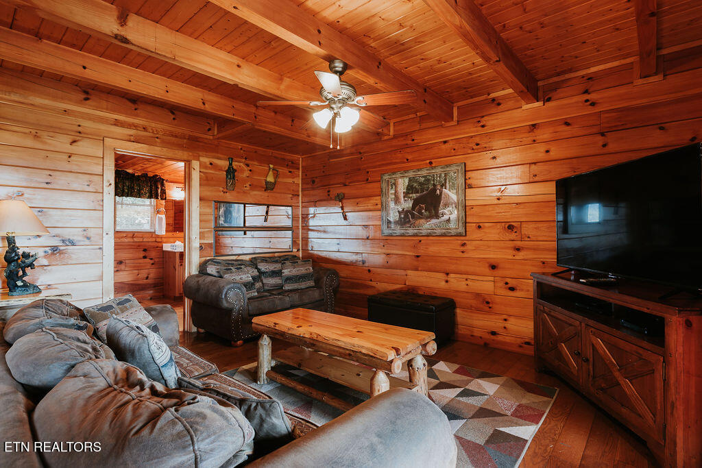 769 Cartertown Road Gatlinburg TN 37738