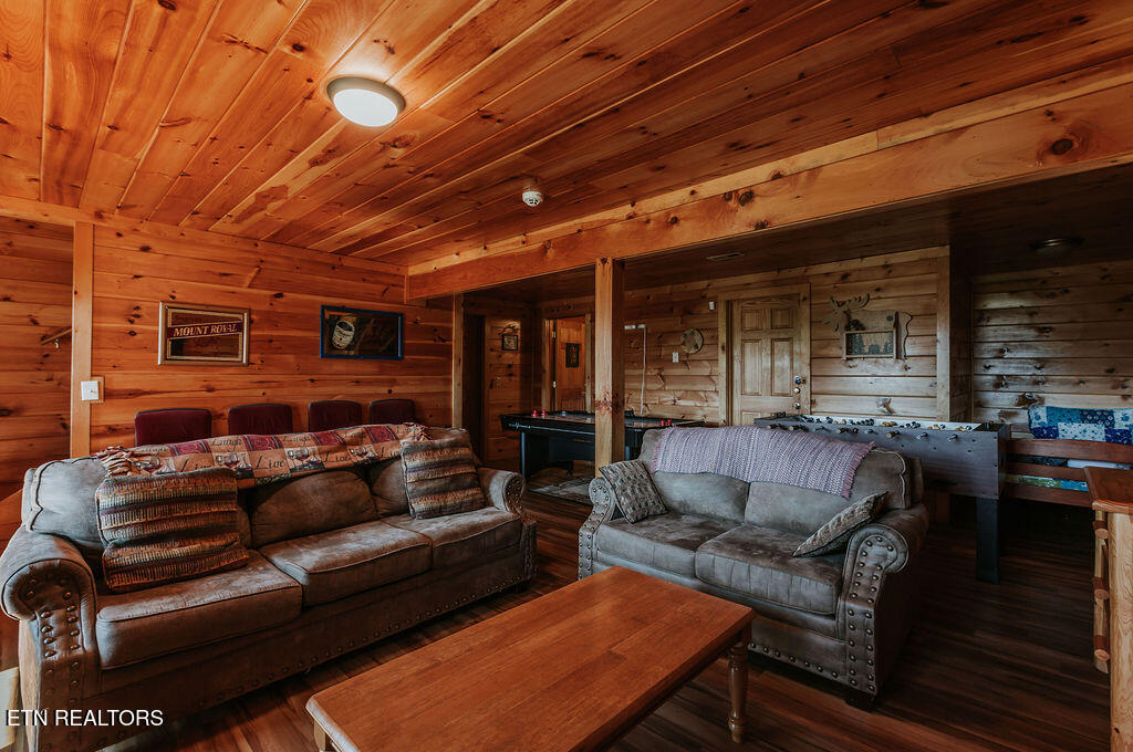 769 Cartertown Road Gatlinburg TN 37738