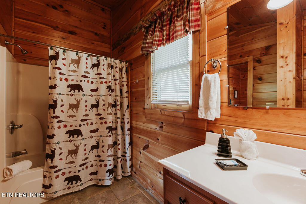 769 Cartertown Road Gatlinburg TN 37738