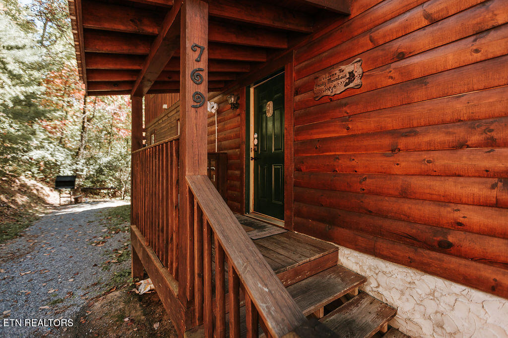 769 Cartertown Road Gatlinburg TN 37738