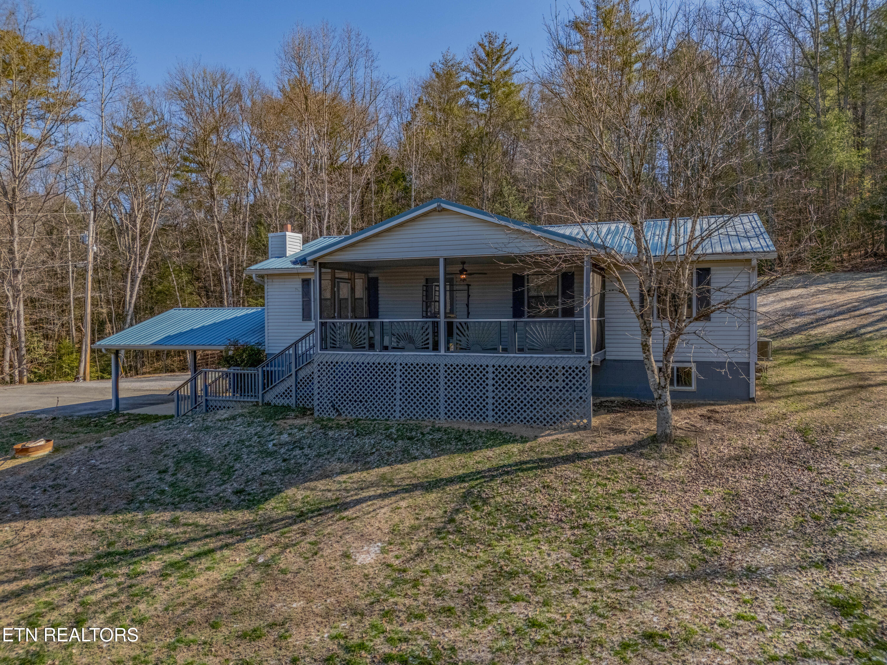 161 Adcock Hollow Road Harriman TN 37748