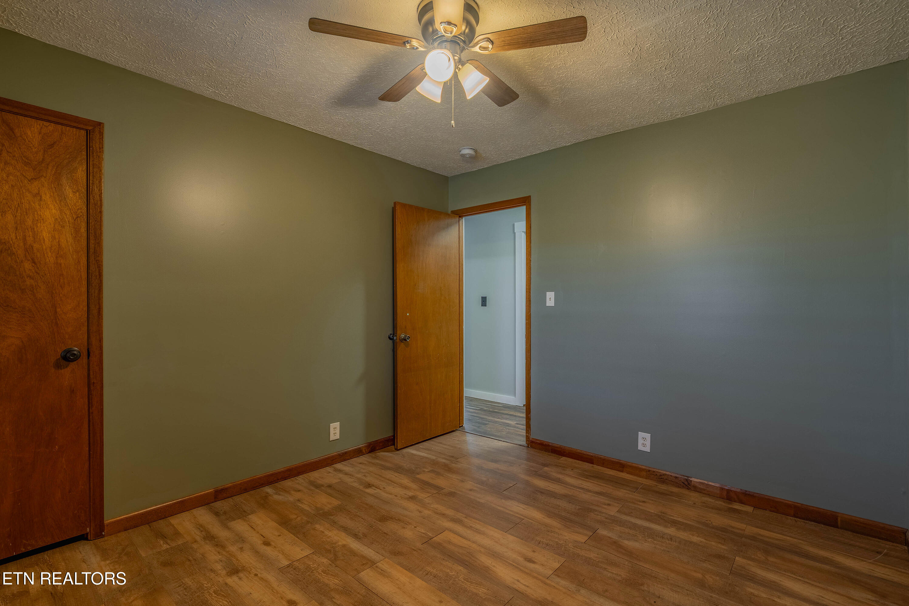 161 Adcock Hollow Road Harriman TN 37748