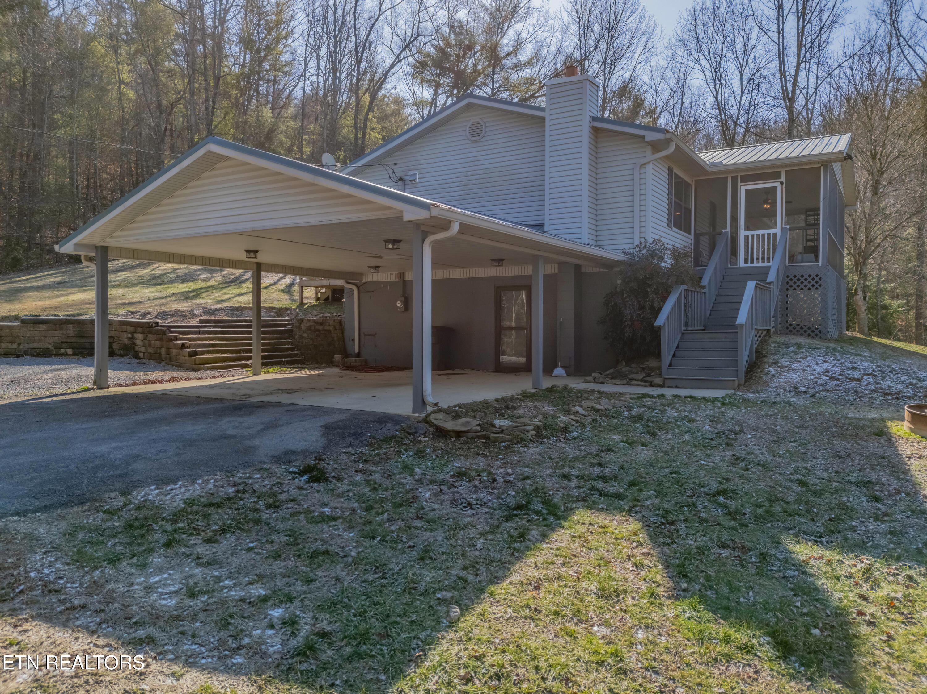 161 Adcock Hollow Road Harriman TN 37748
