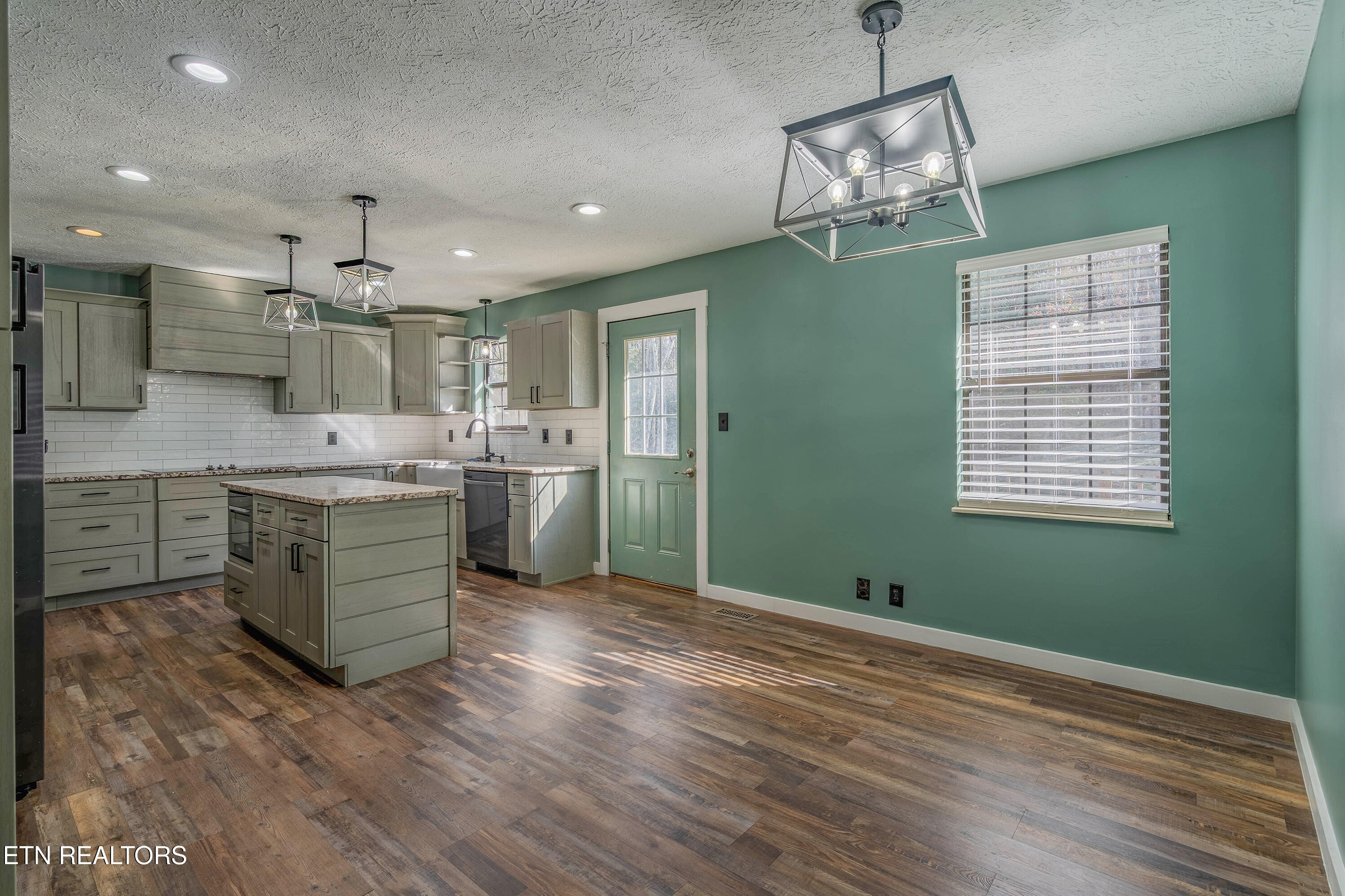 161 Adcock Hollow Road Harriman TN 37748