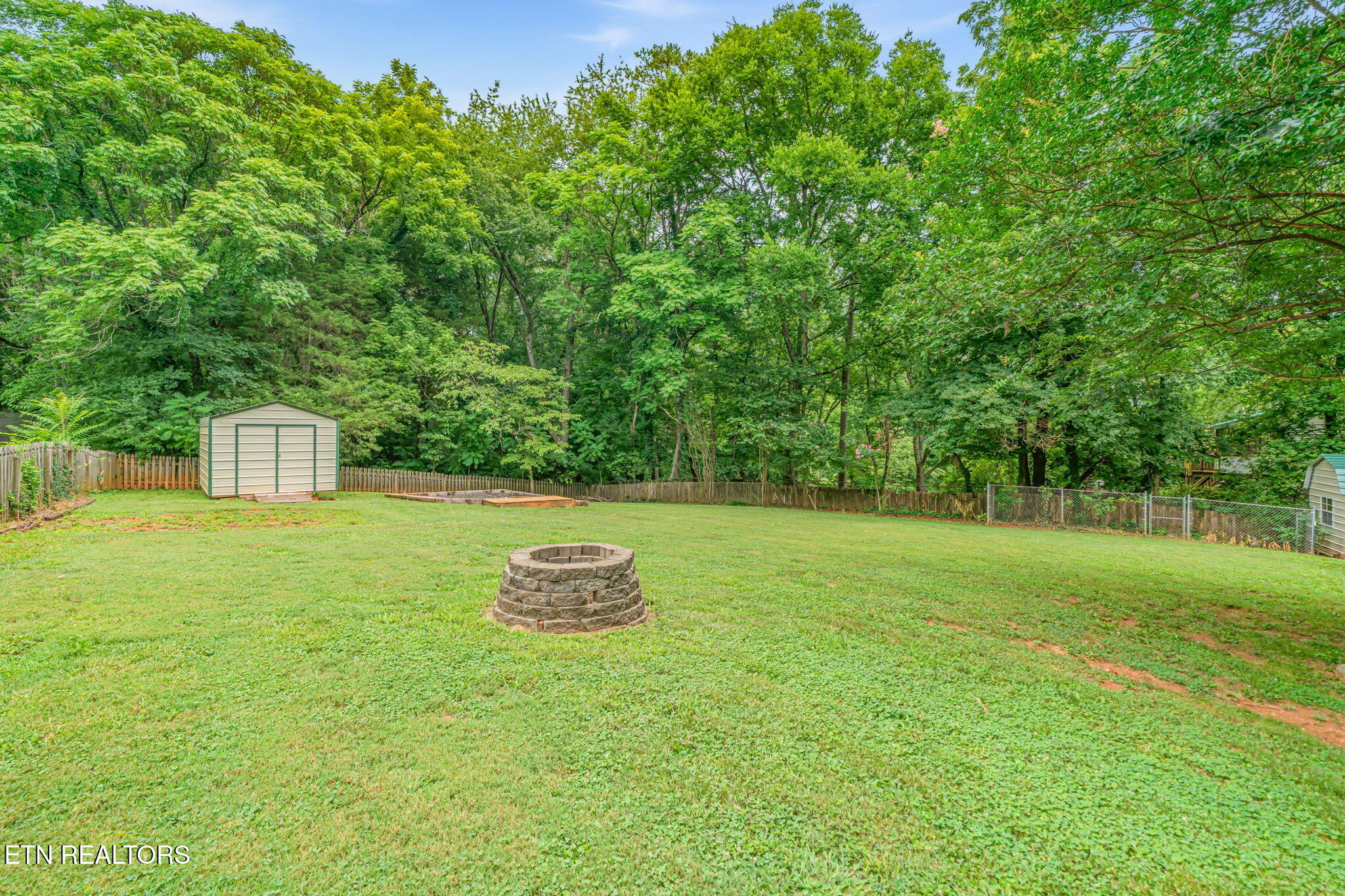 9717 Tallahassee Drive Knoxville TN 37923