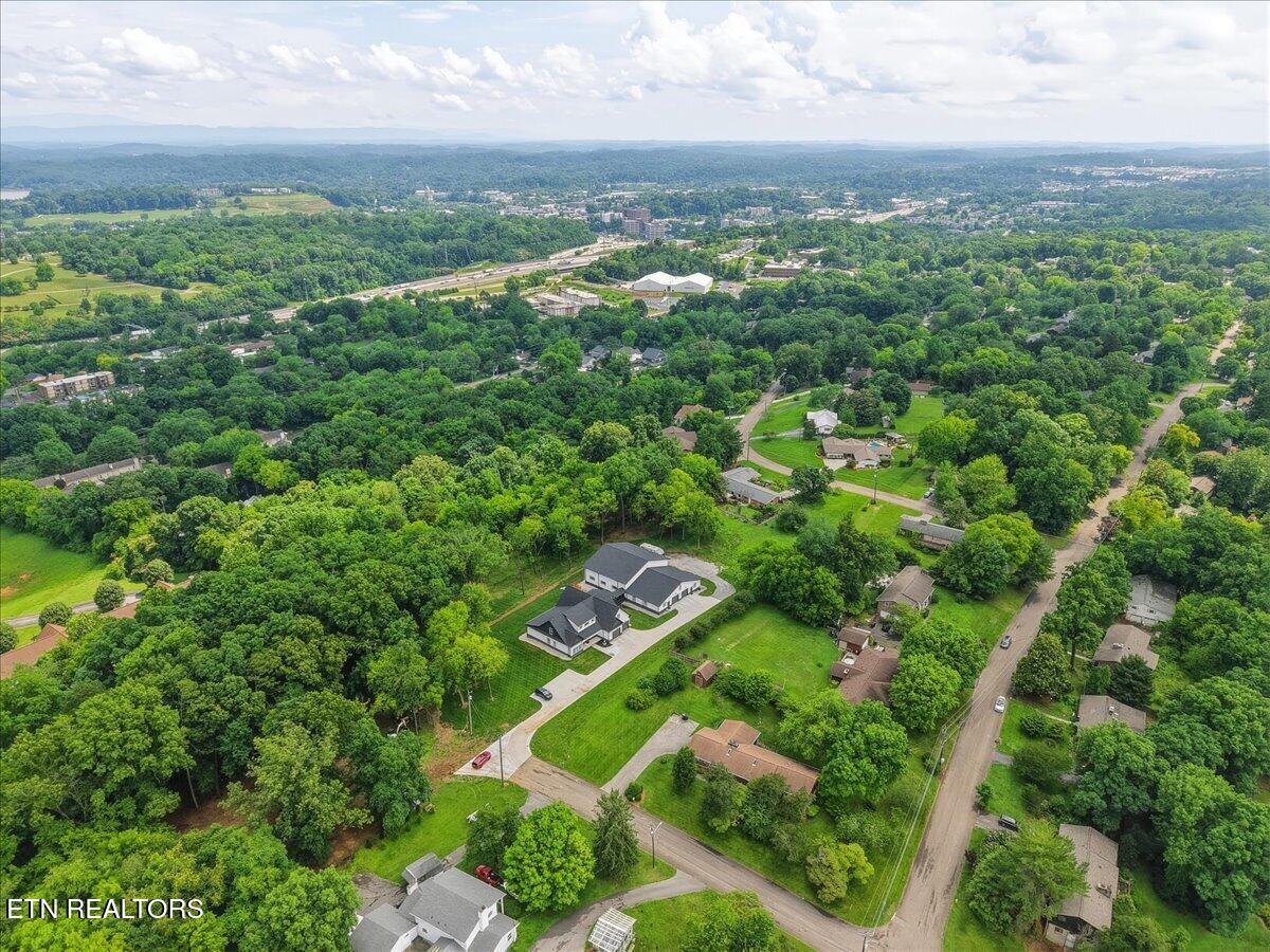 5228 Lance Drive Knoxville TN 37909