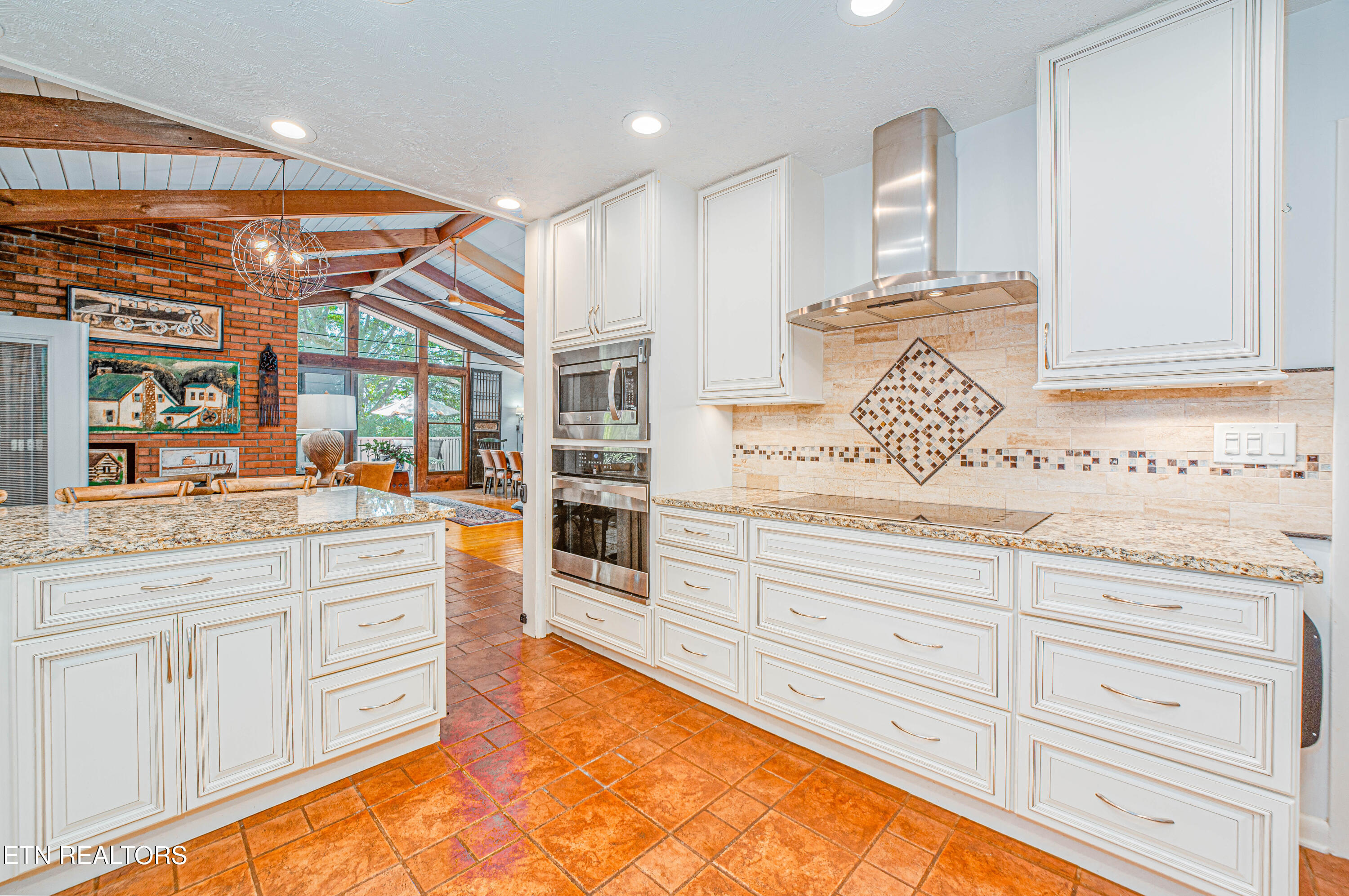 213 Golfclub Road Knoxville TN 37919