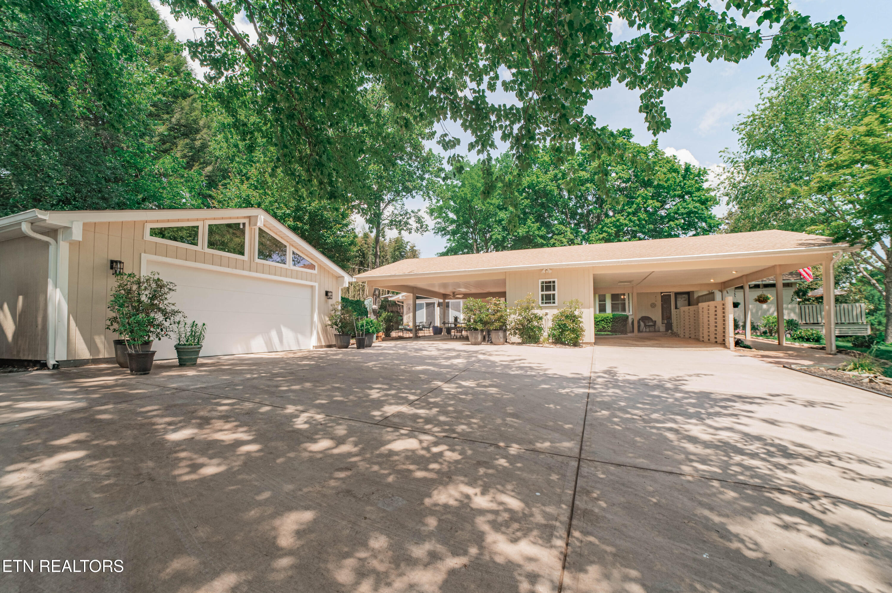 213 Golfclub Road Knoxville TN 37919
