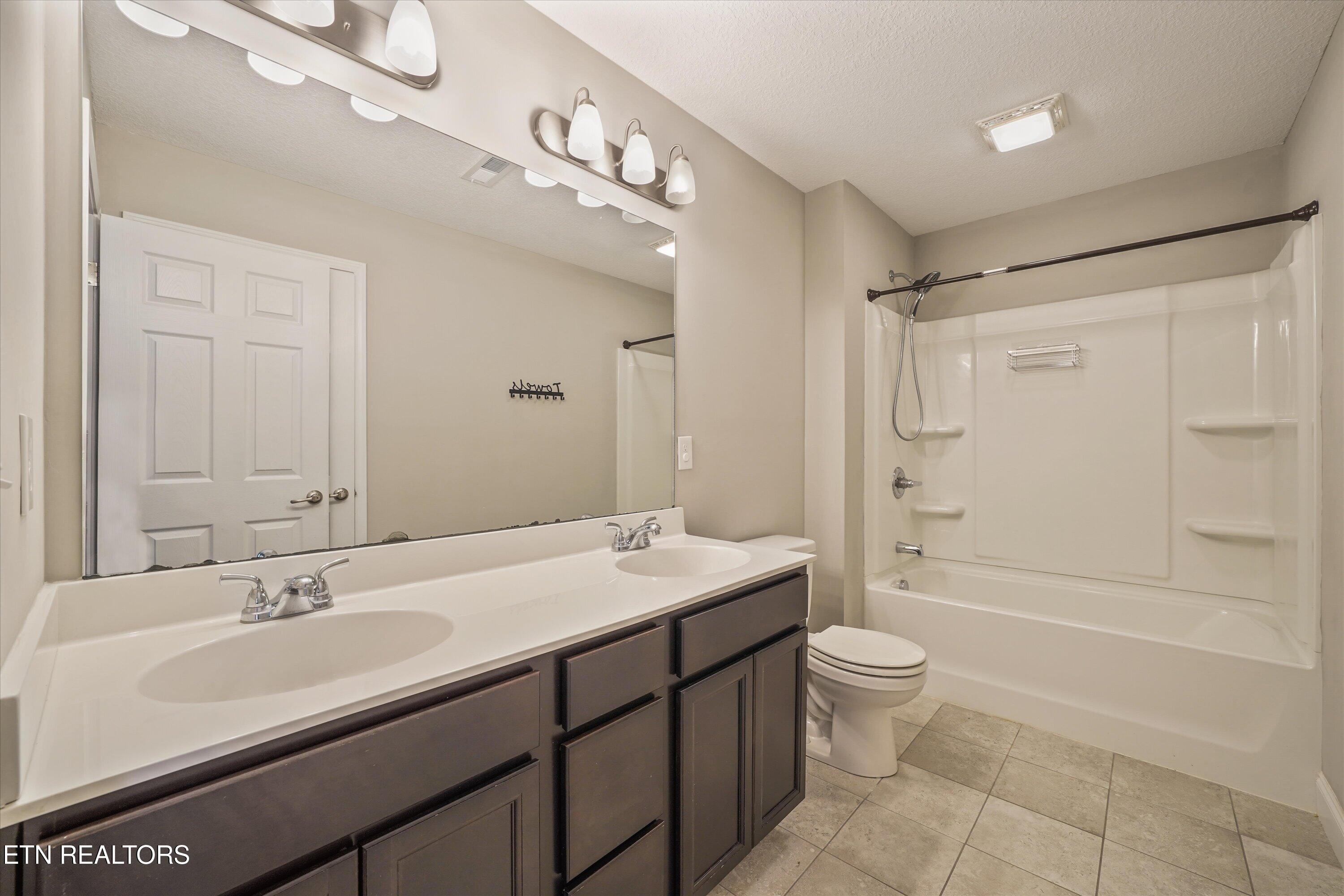 7438 Emory Orchard Lane Knoxville TN 37931