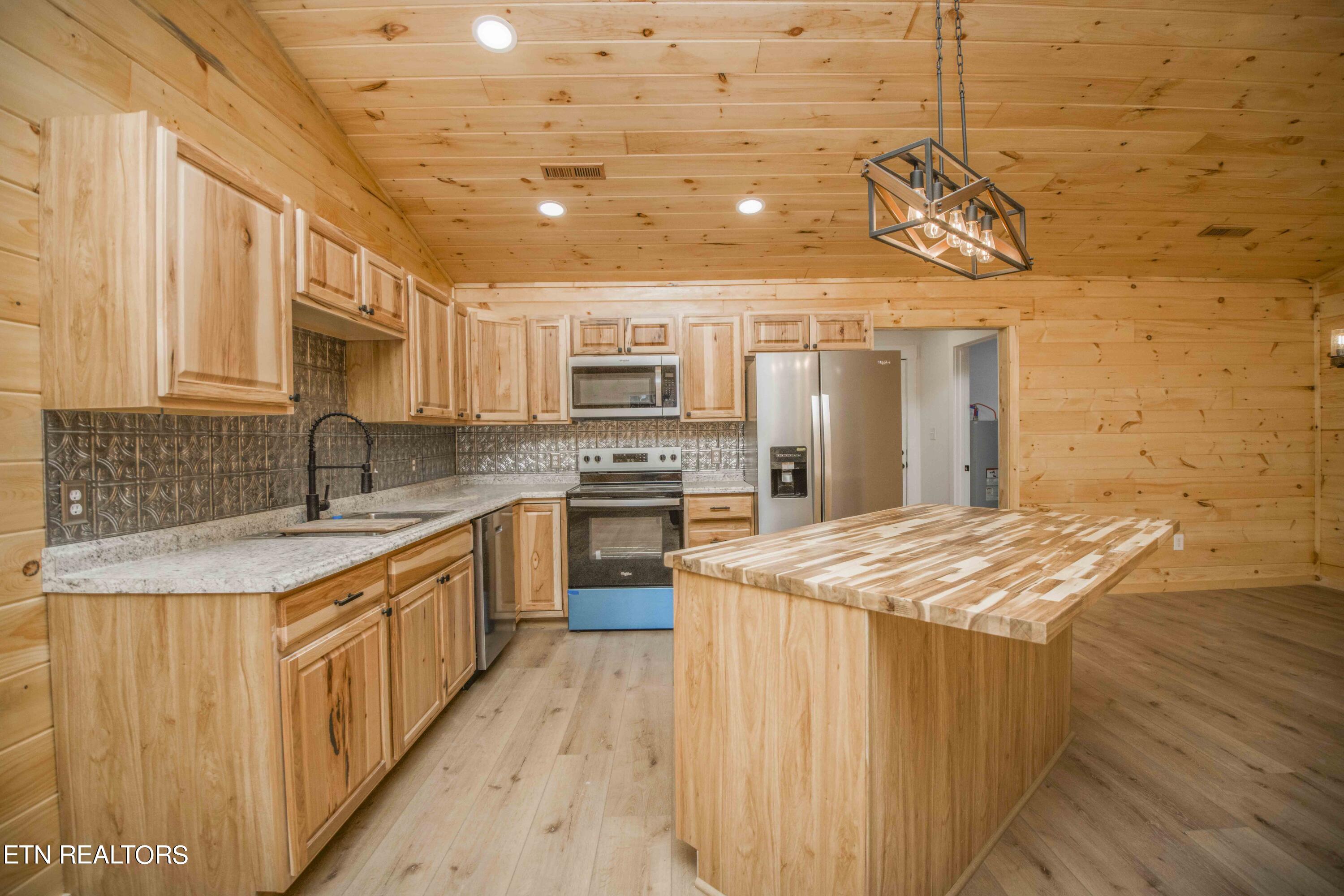 161 Duke Lane Luttrell TN 37779