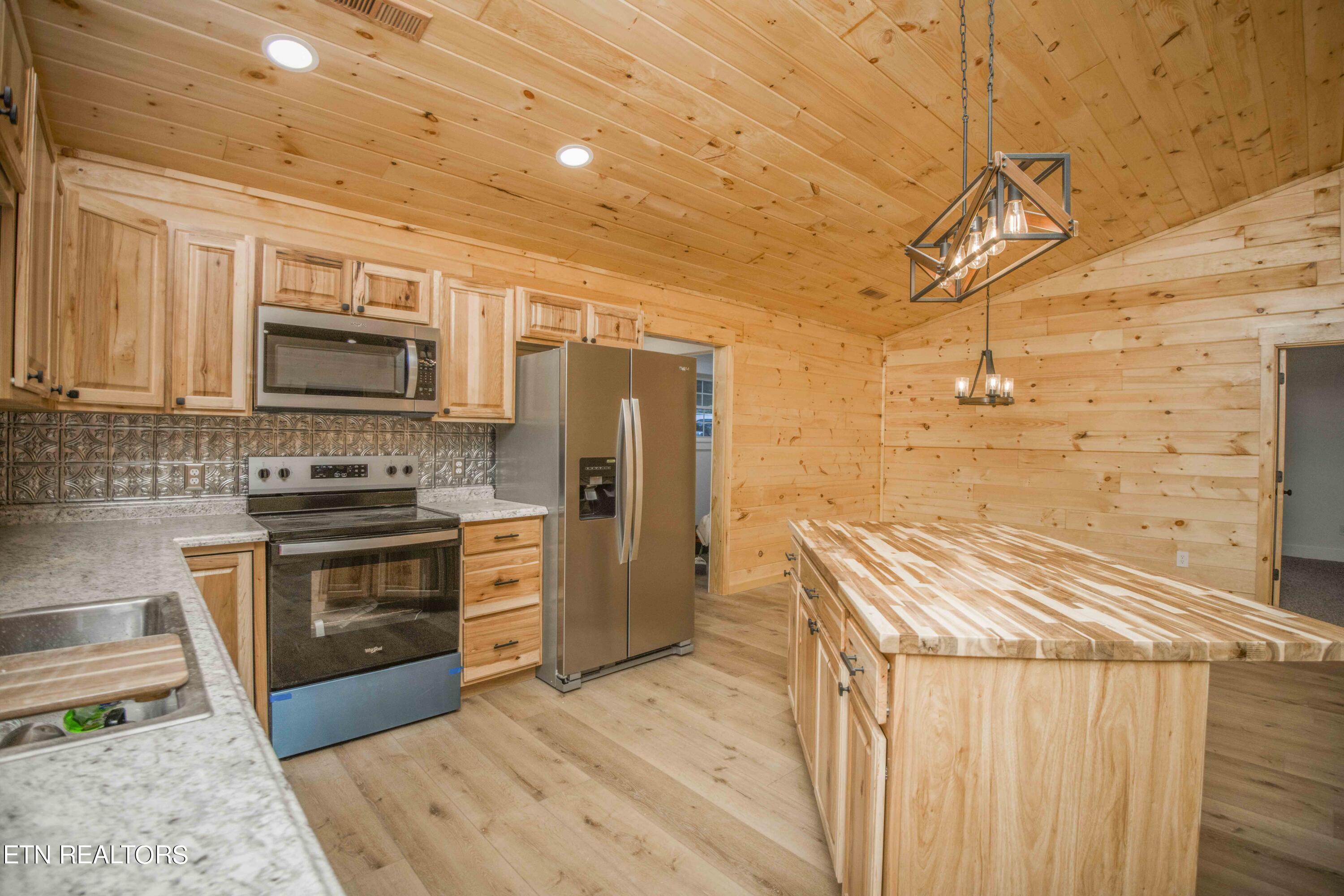 161 Duke Lane Luttrell TN 37779