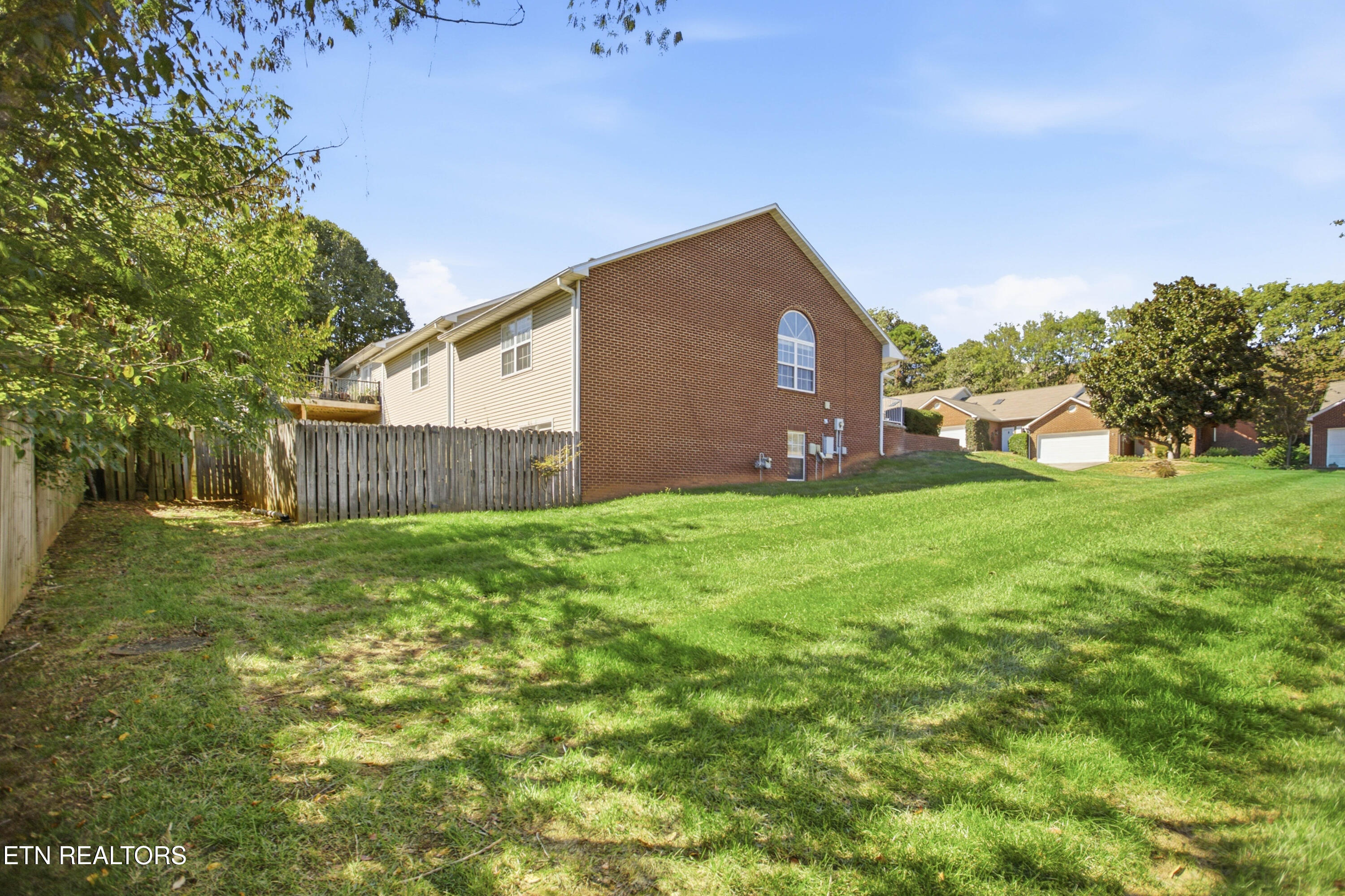 2462 Glen Meadow Road Knoxville TN 37909