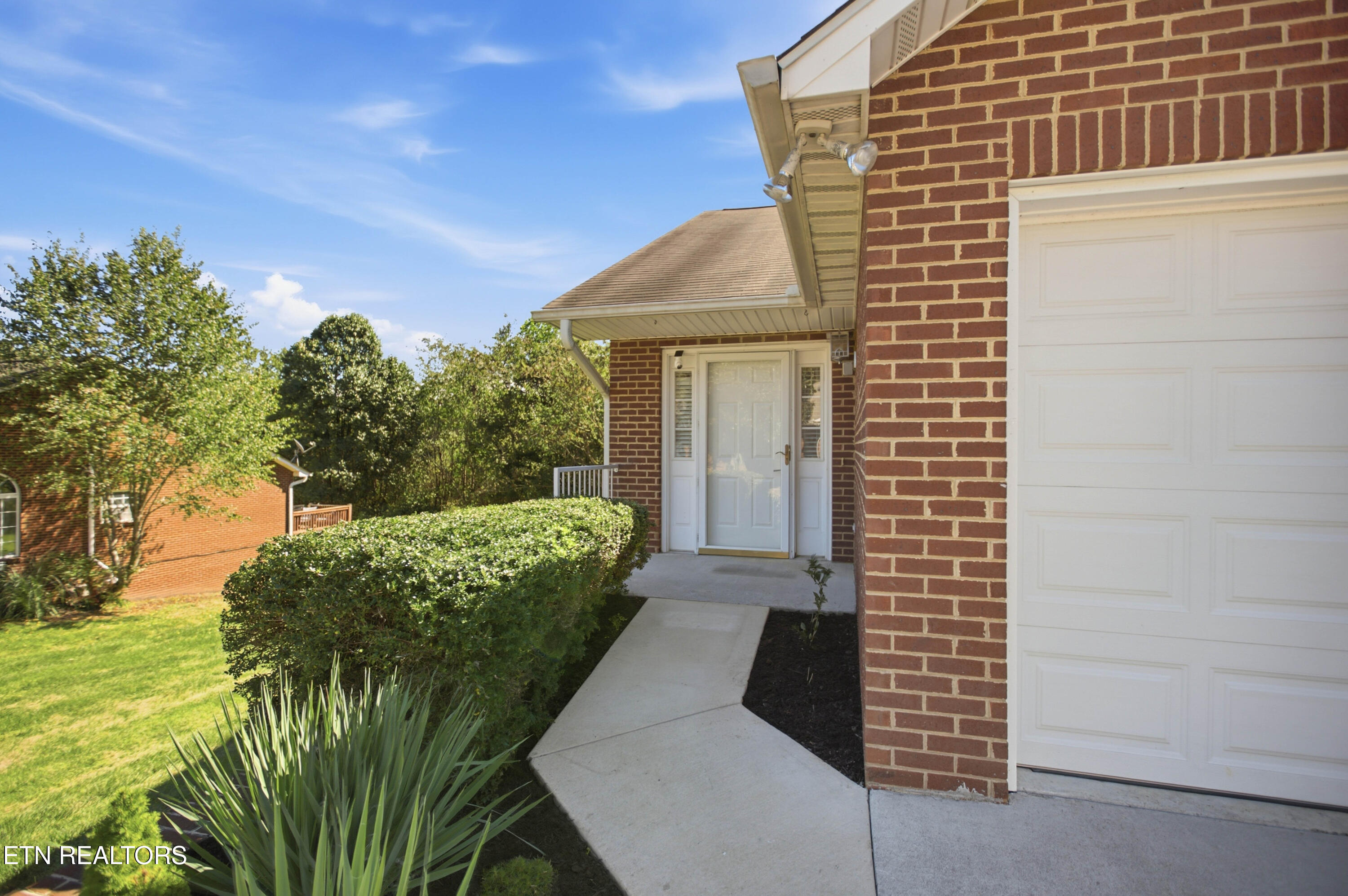2462 Glen Meadow Road Knoxville TN 37909