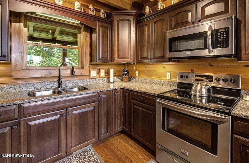 539 Thief Neck View Drive Rockwood TN 37854