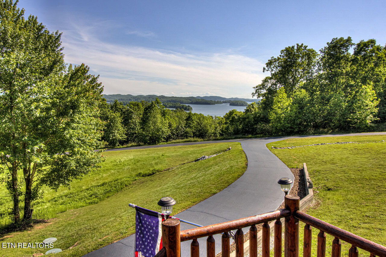 539 Thief Neck View Drive Rockwood TN 37854