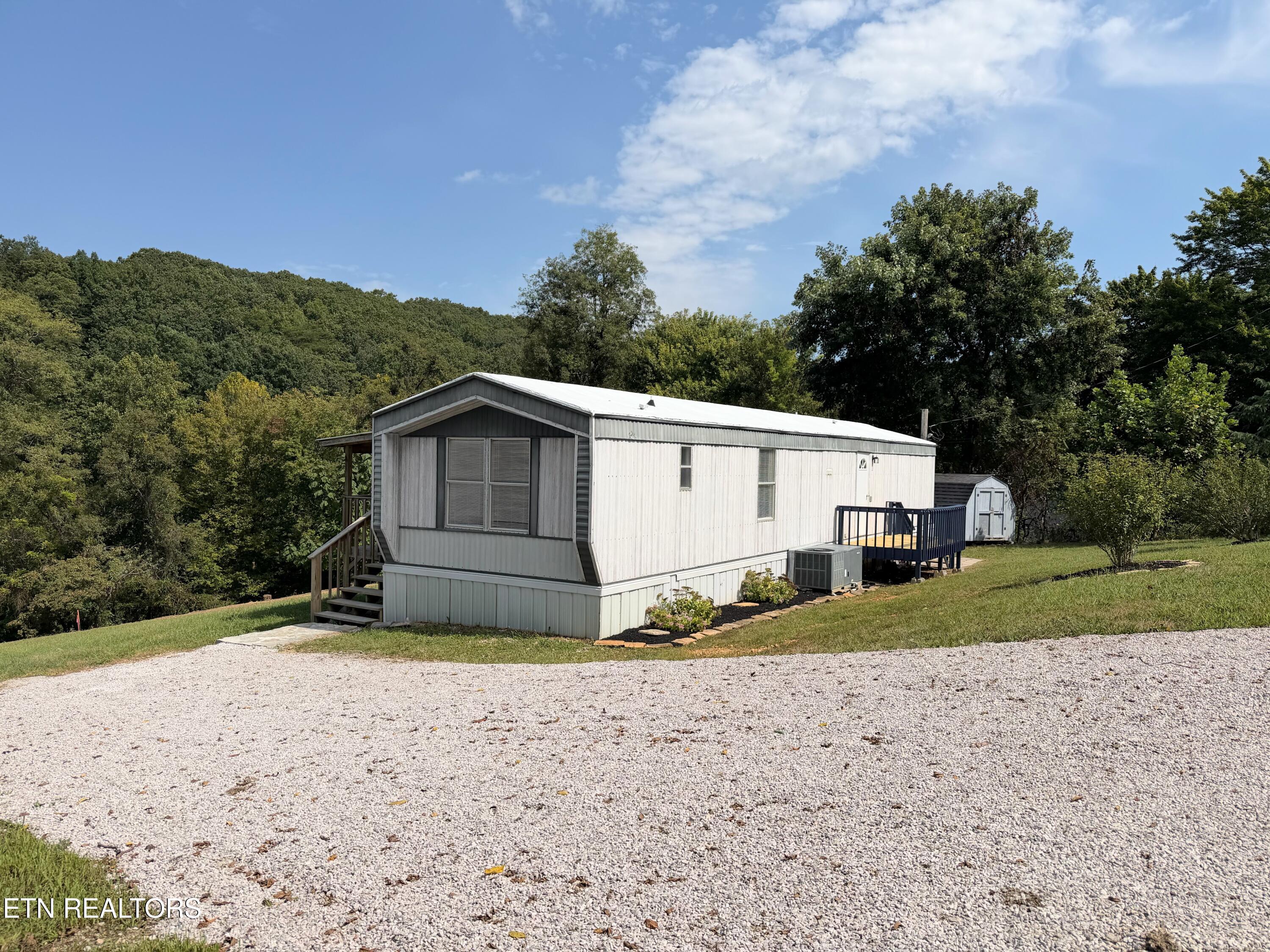 196 Pine Crest Drive Maynardville TN 37807