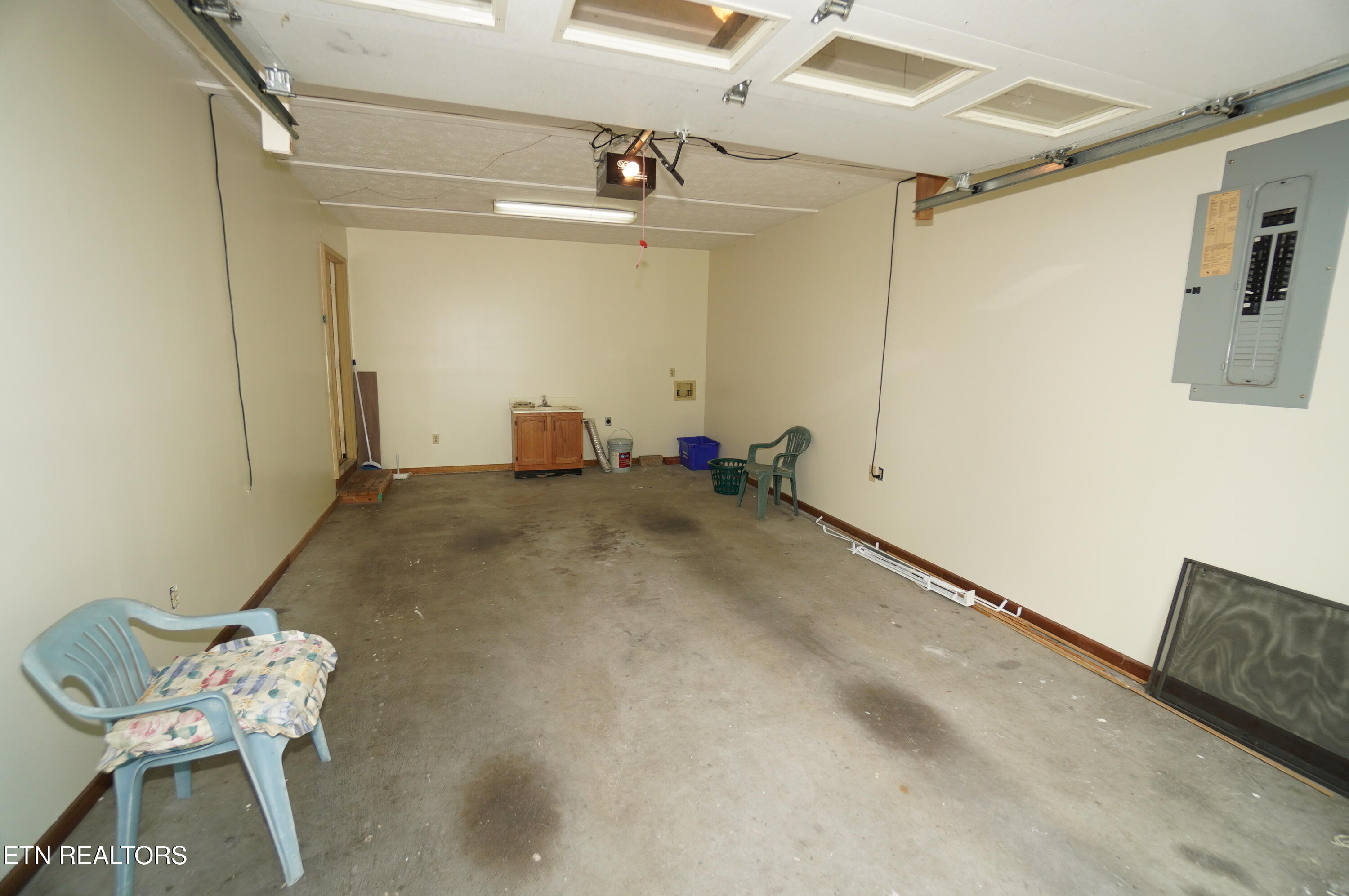 1006 Woodland Way Dandridge TN 37725