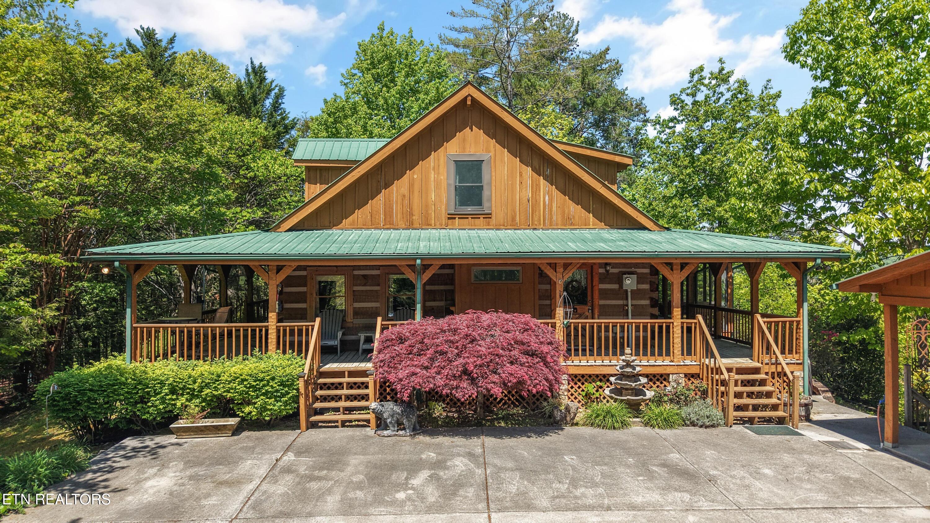3694 Marian Lake Way Pigeon Forge TN 37862