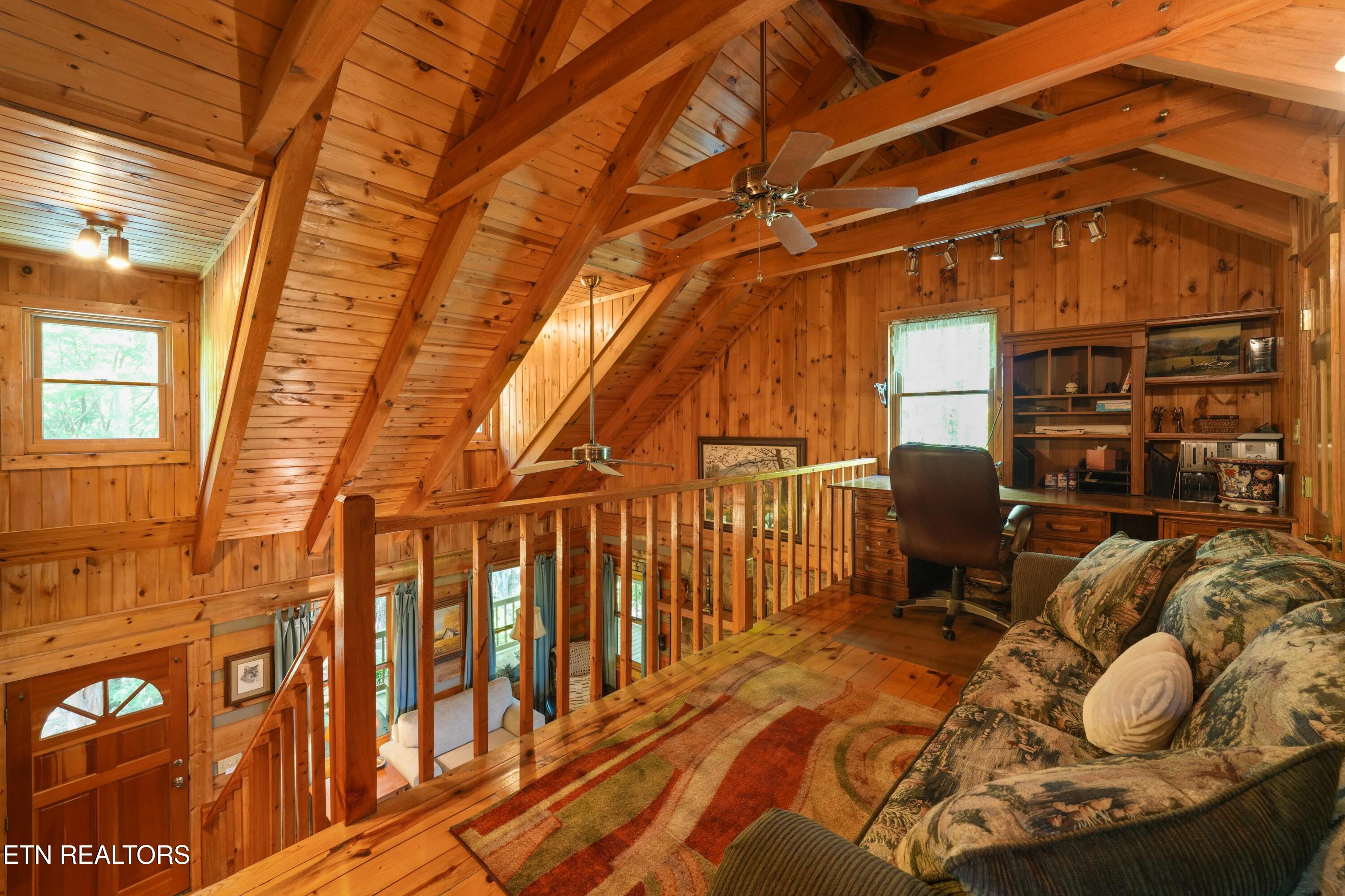 3694 Marian Lake Way Pigeon Forge TN 37862