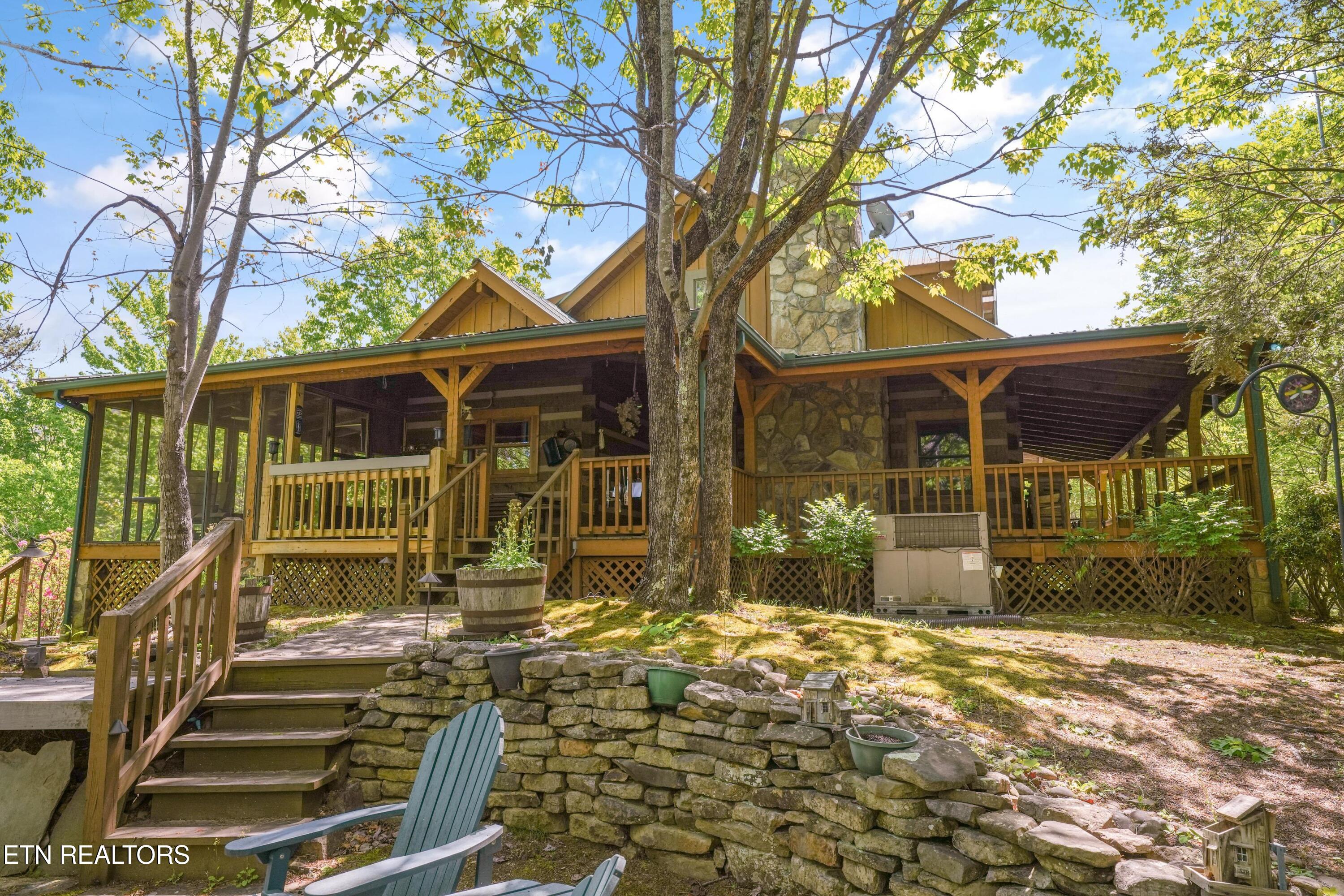 3694 Marian Lake Way Pigeon Forge TN 37862