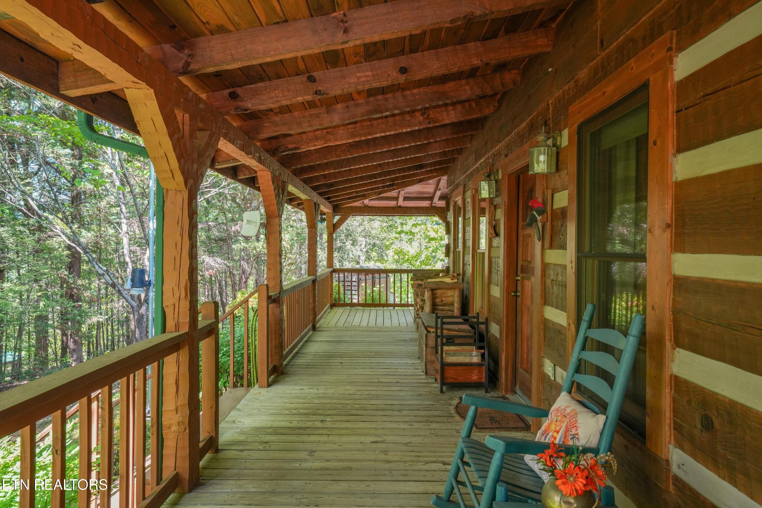 3694 Marian Lake Way Pigeon Forge TN 37862