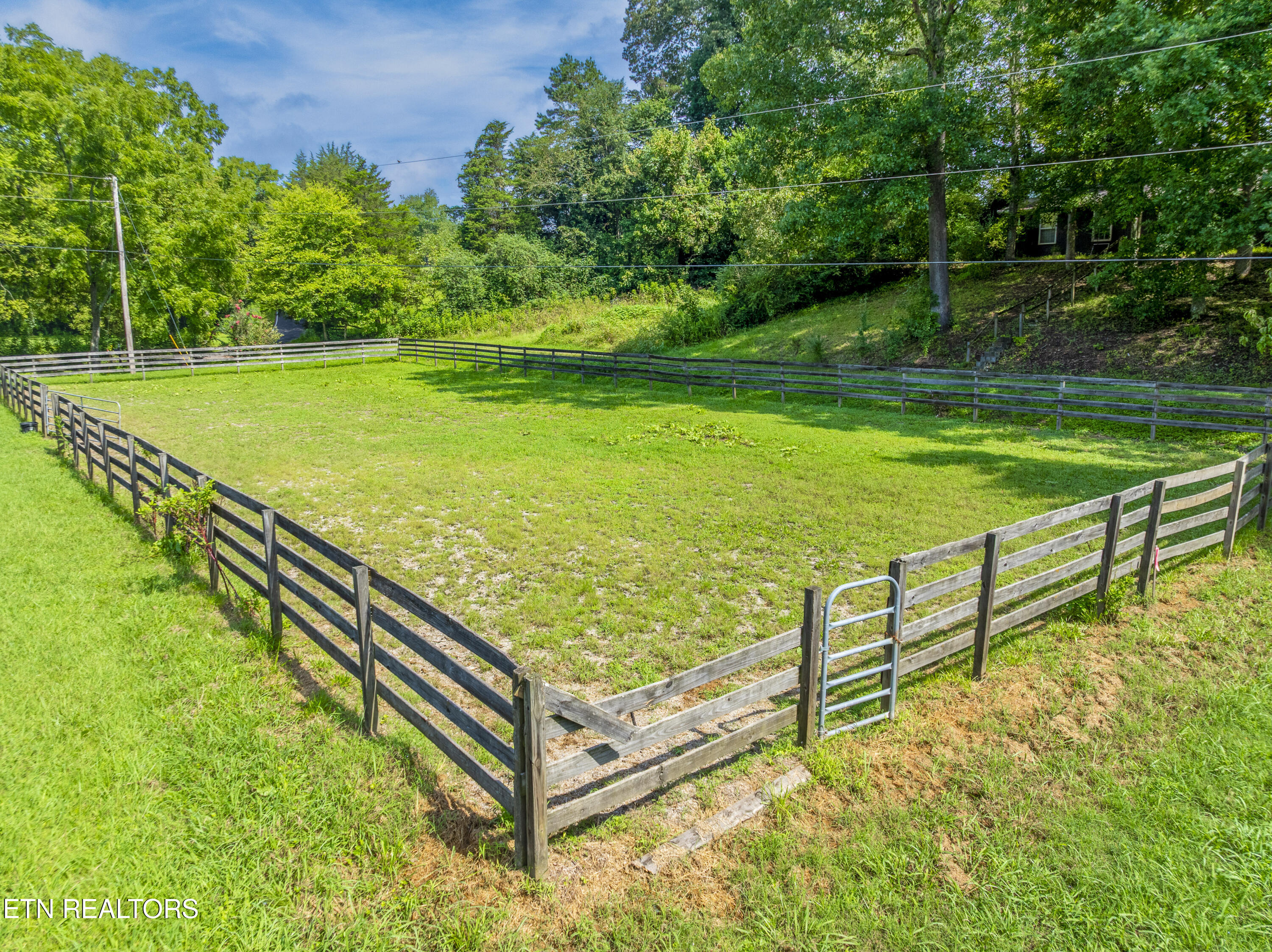 500 Miller Road Clinton TN 37716