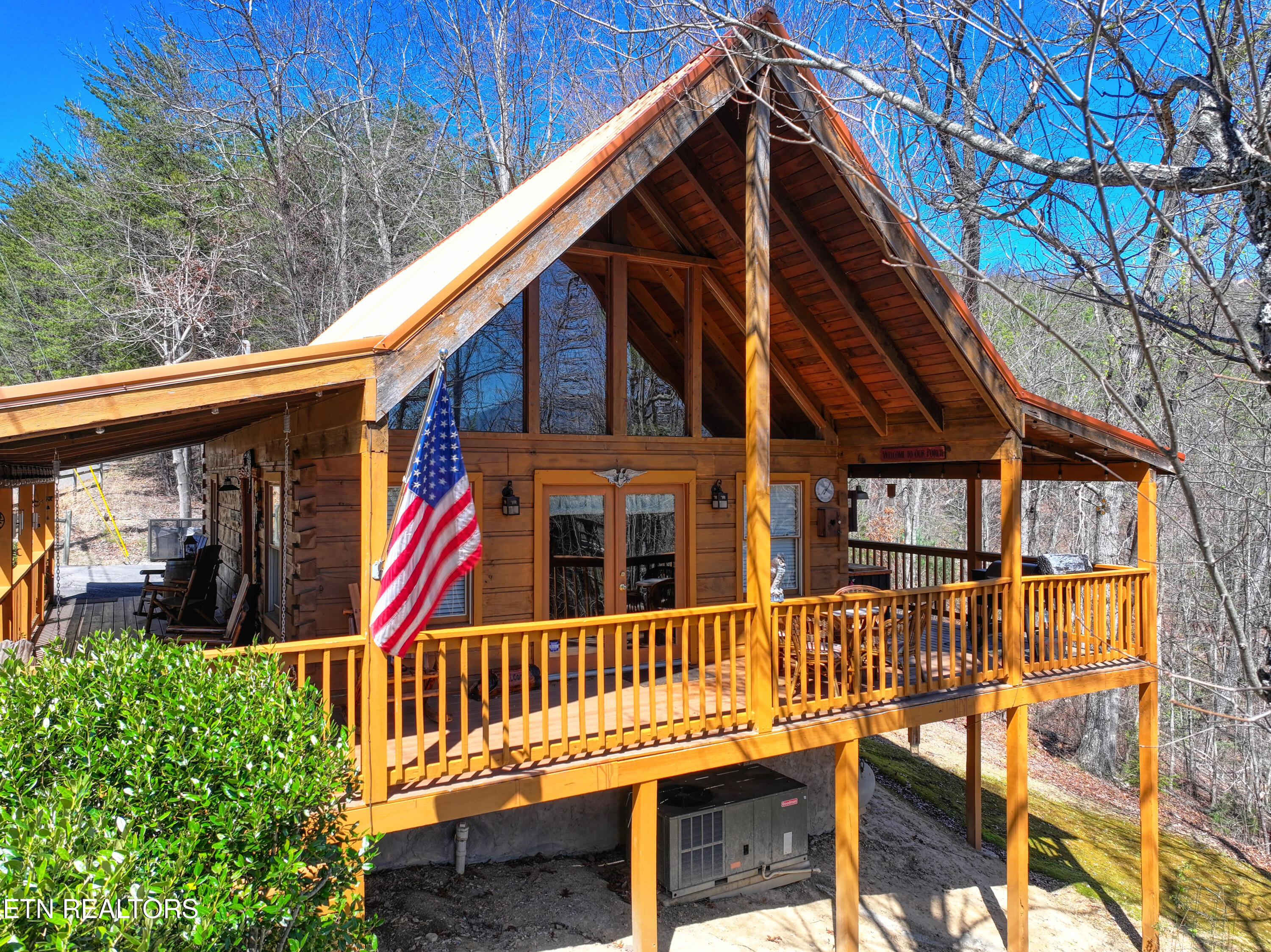 2621 Raccoon Hollow Way Pigeon Forge TN 37862