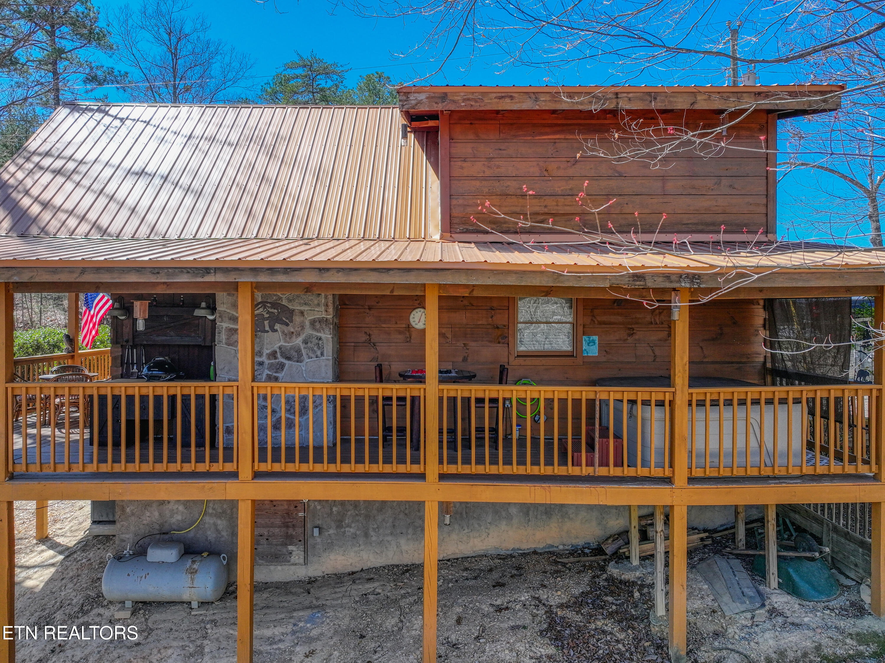 2621 Raccoon Hollow Way Pigeon Forge TN 37862