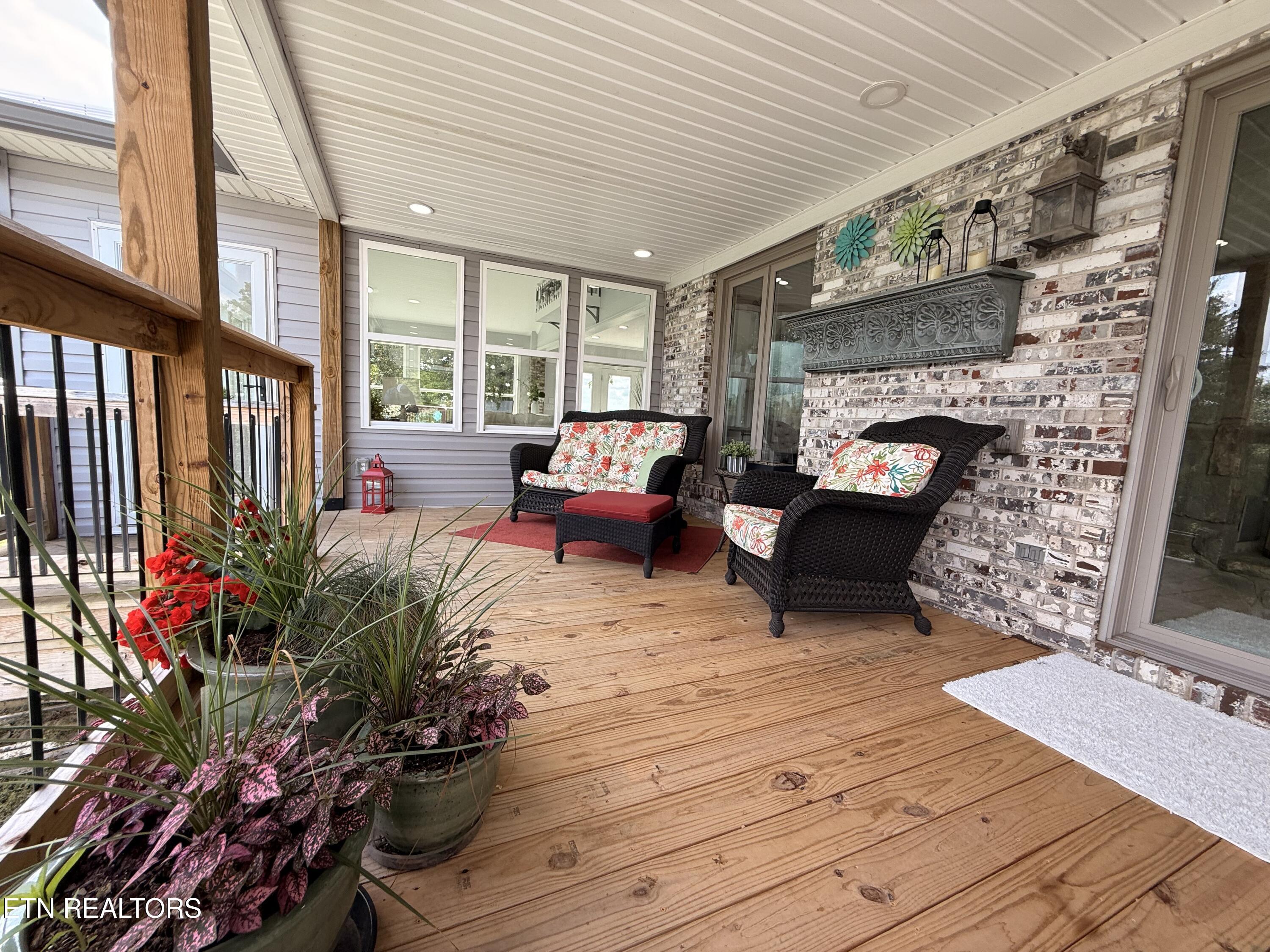 149 Timbuktooo Lane Speedwell TN 37870