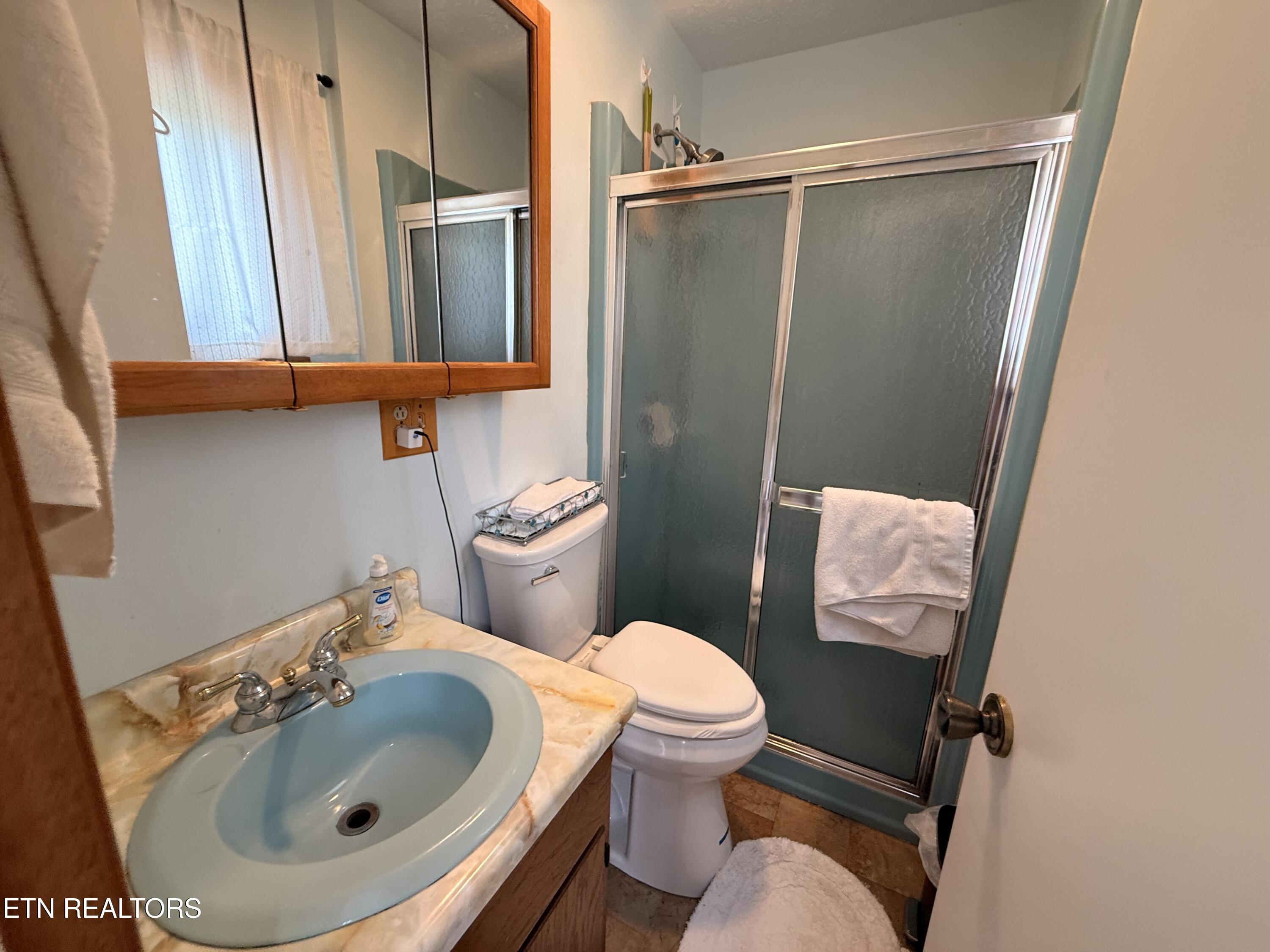 149 Timbuktooo Lane Speedwell TN 37870