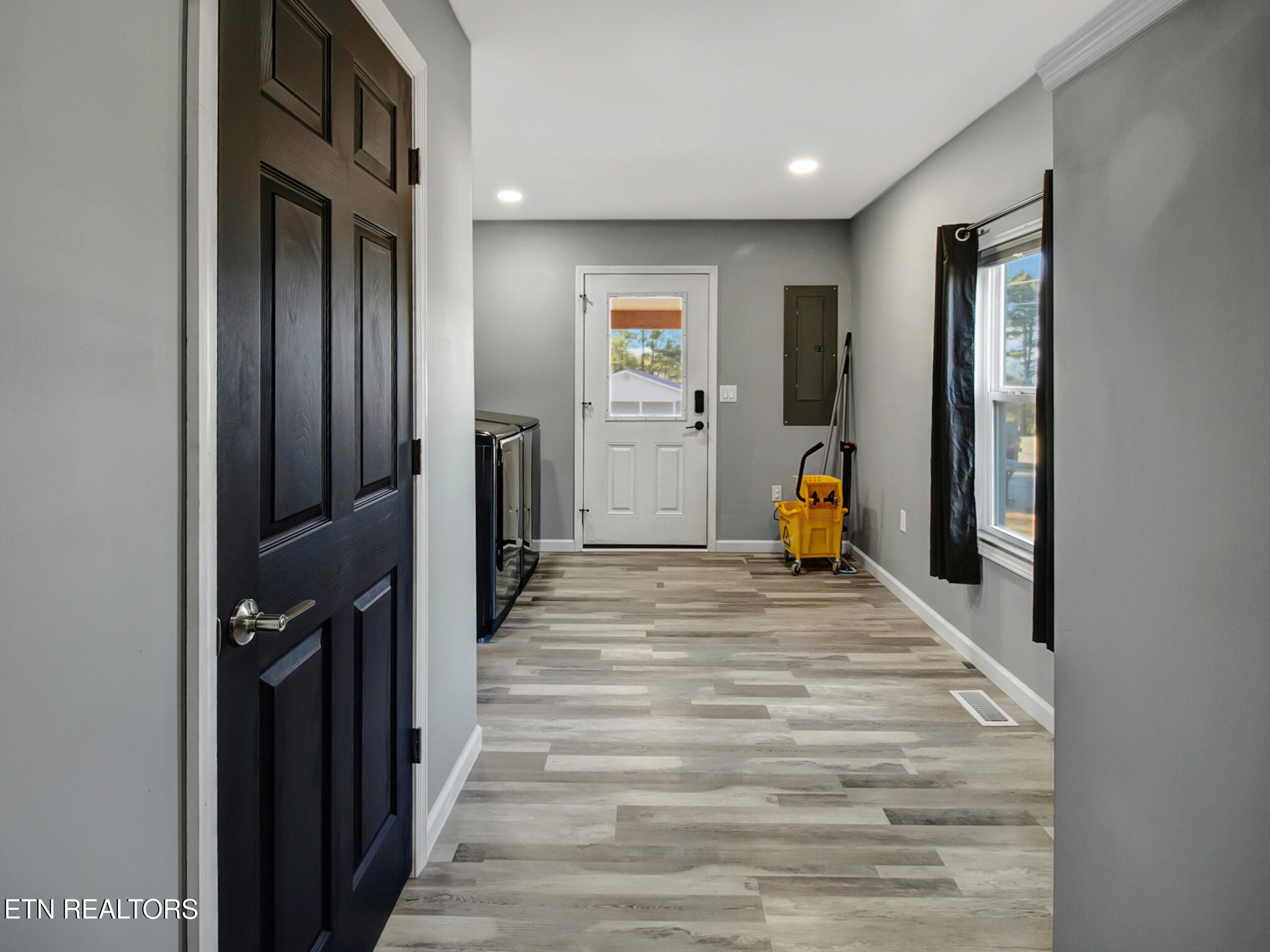 174 Poplar Street Benton TN 37307