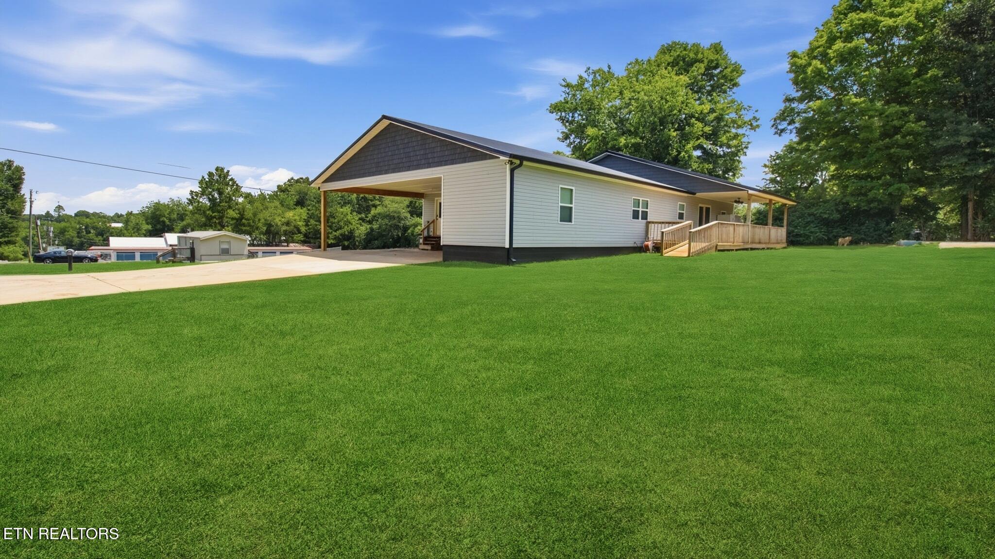 174 Poplar Street Benton TN 37307