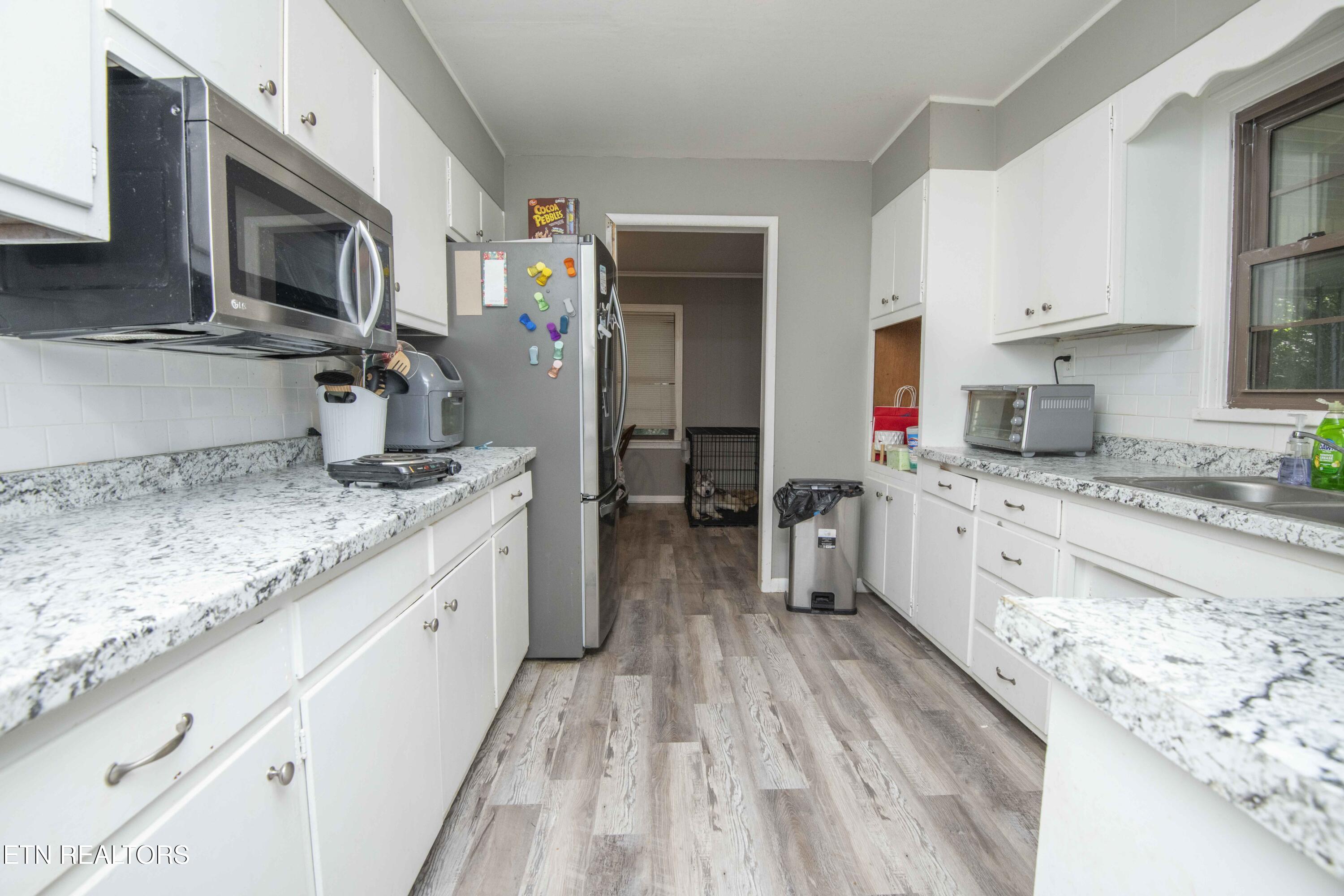 325 W Hills Drive Lenoir City TN 37771