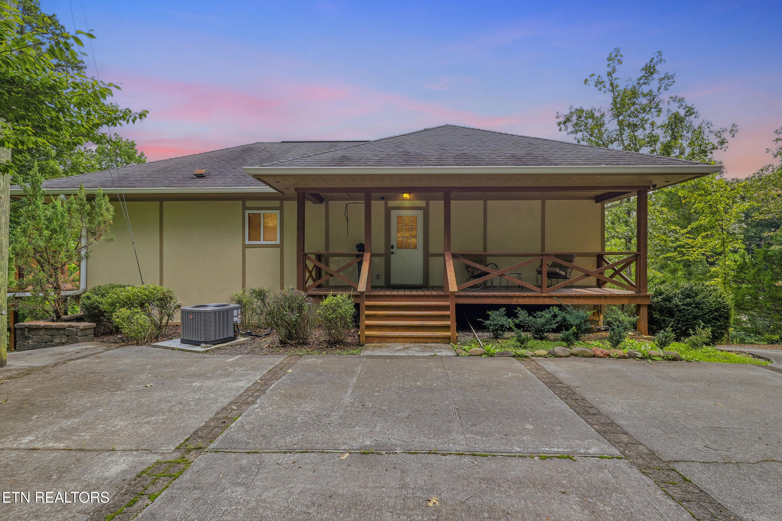 3208 Tanglewood Drive Sevierville TN 37876