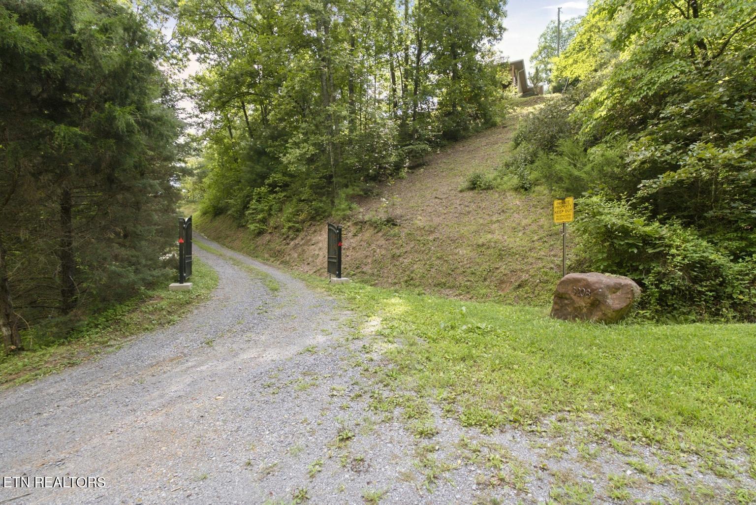 3208 Tanglewood Drive Sevierville TN 37876