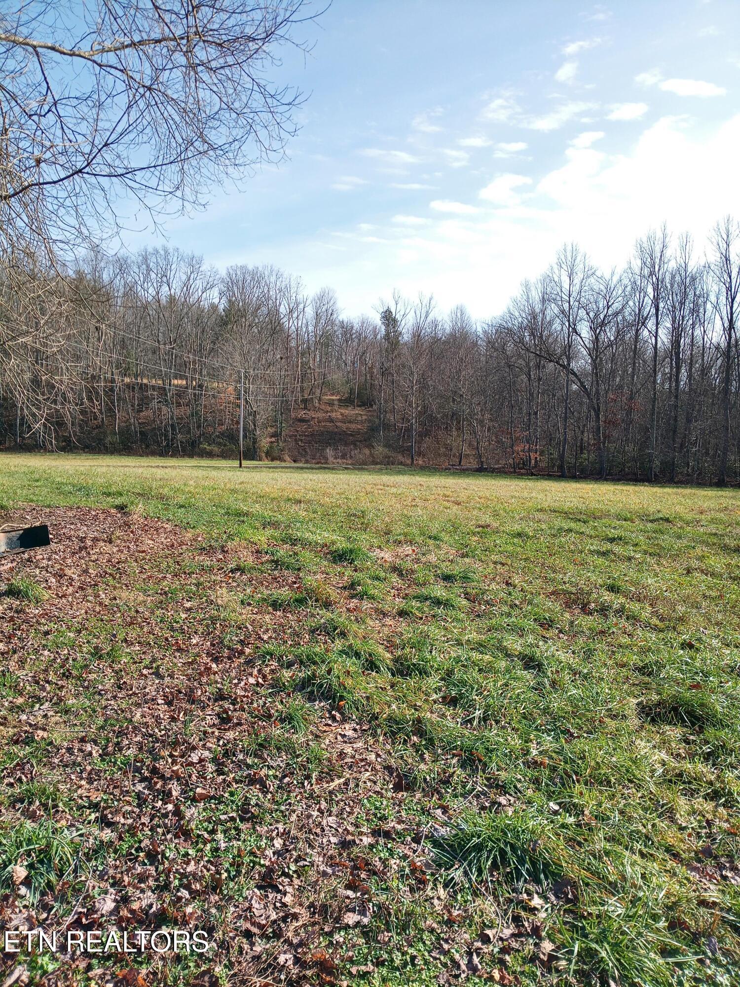 369 Cash Smith Road Drive Oneida TN 37841