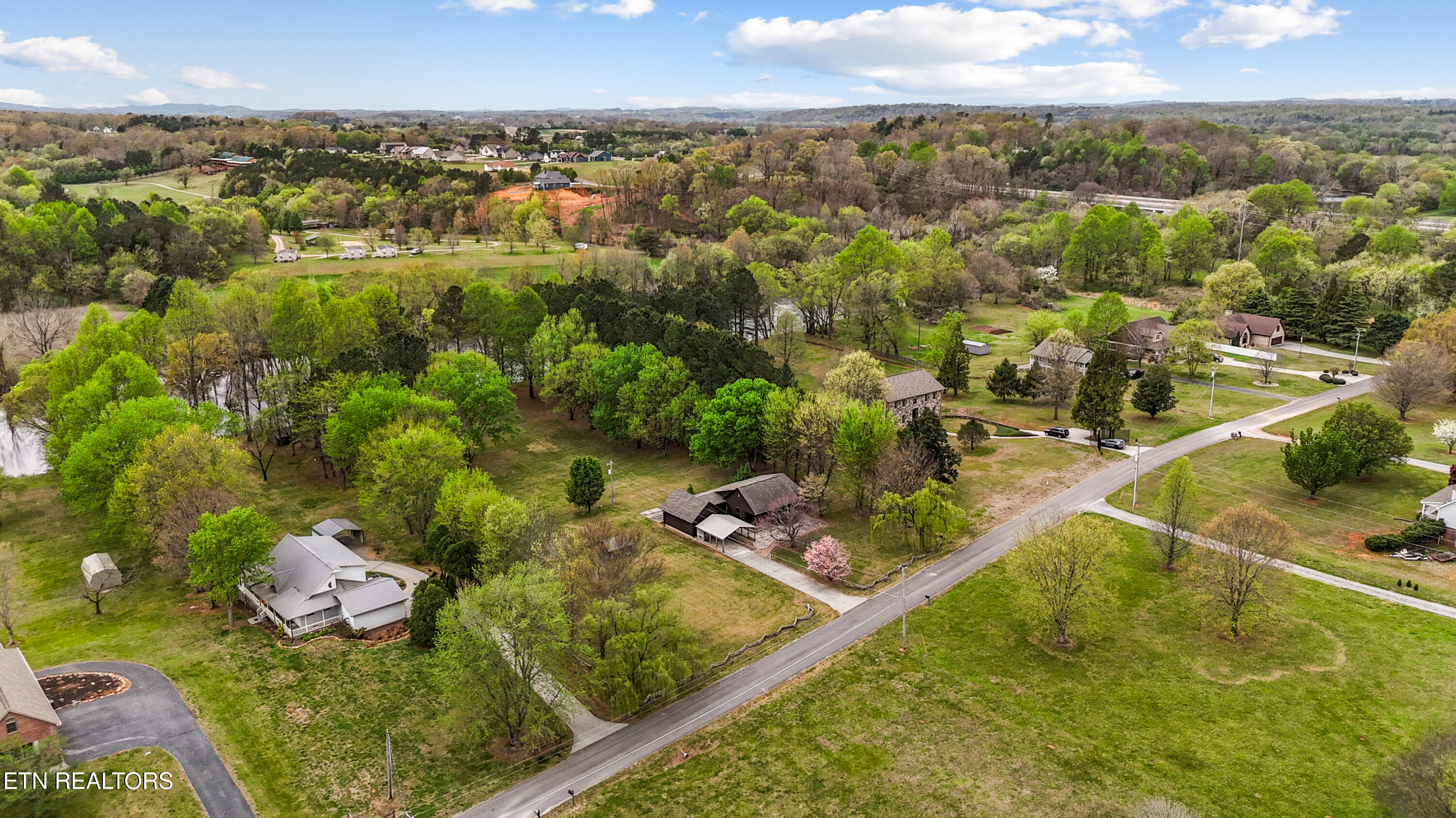 284 Savannah Shores Drive Delano TN 37325