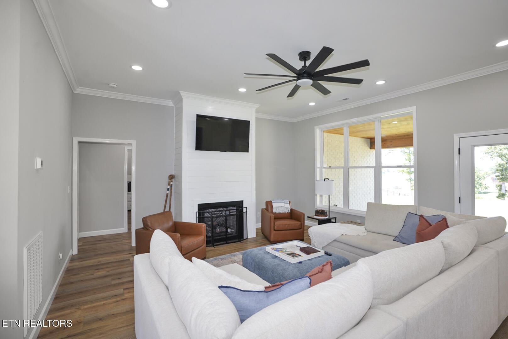250 Sunset Boulevard White Pine TN 37890