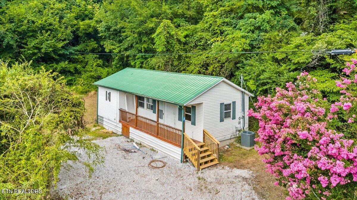313 N 14th Street Lafollette TN 37766