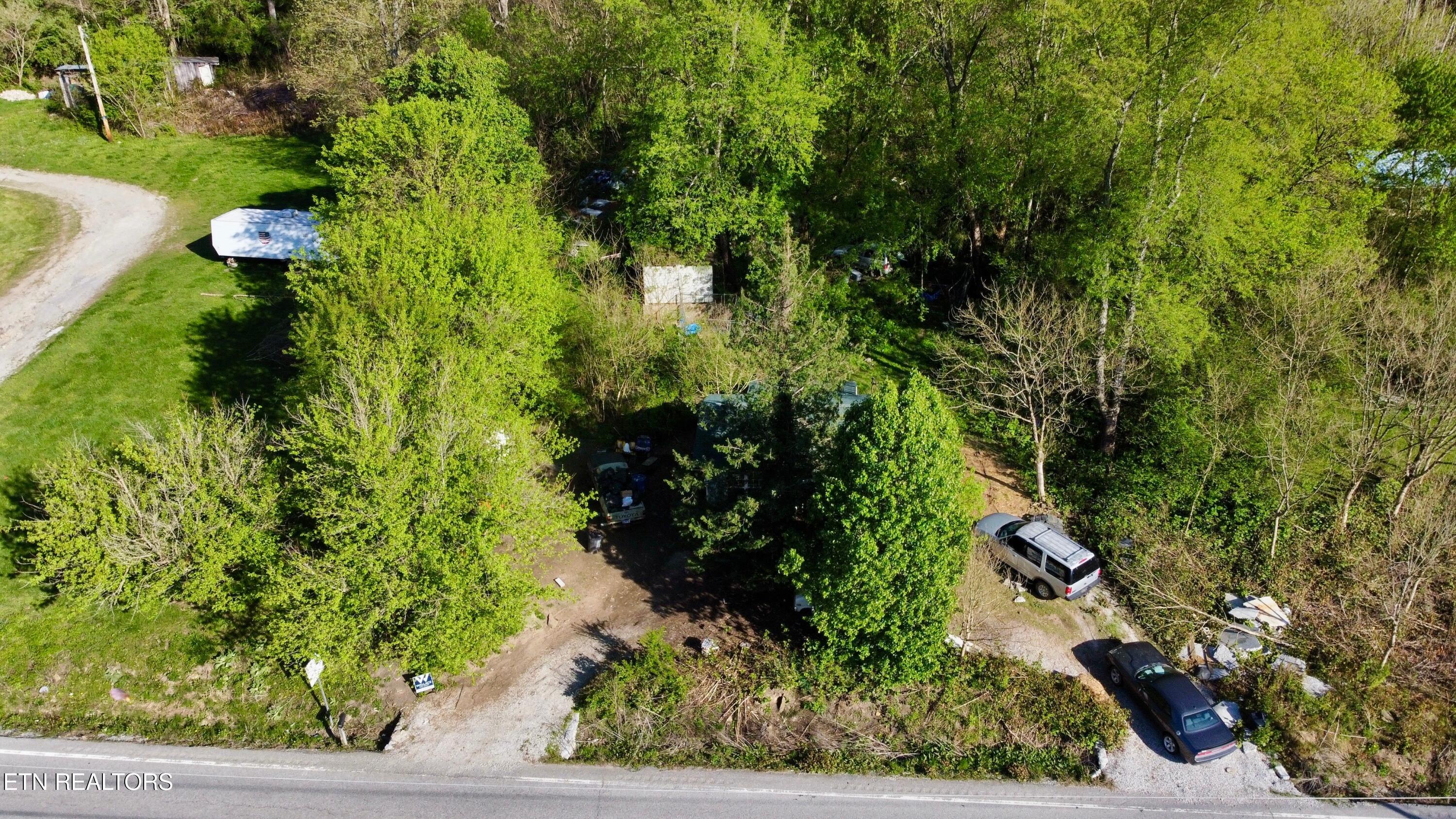 1114 Highway 25w S Lafollette TN 37766