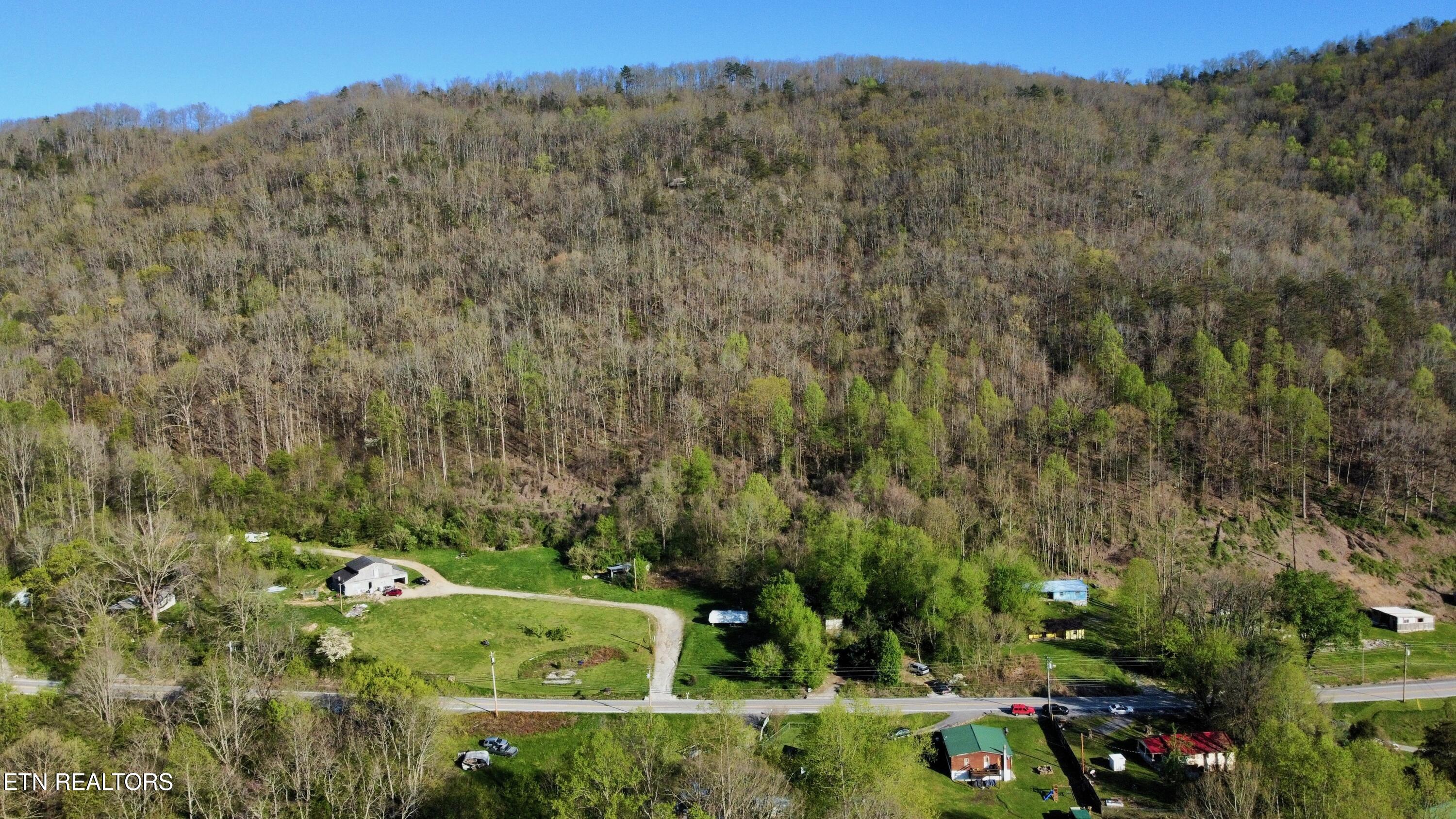 1114 Highway 25w S Lafollette TN 37766
