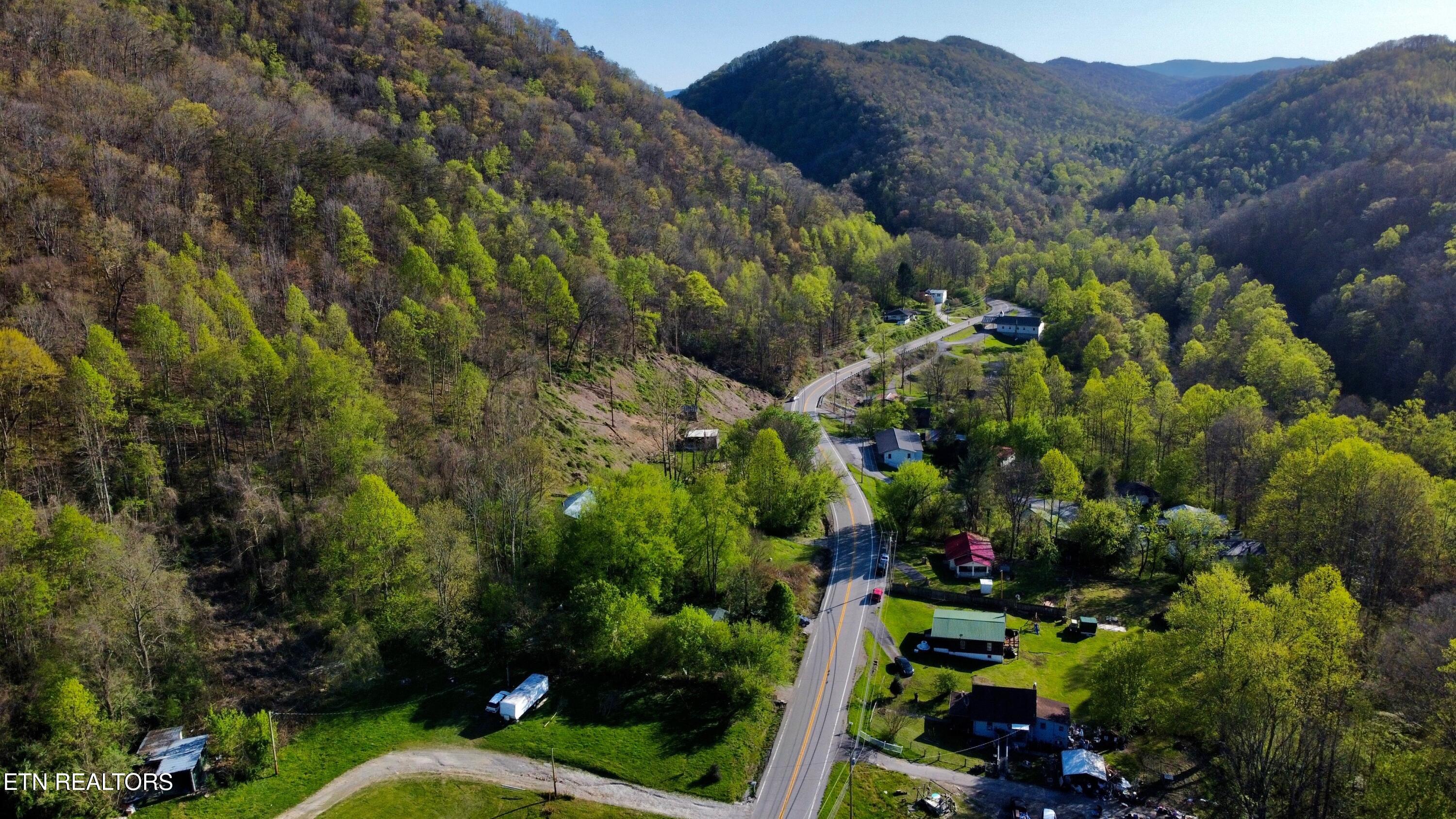 1114 Highway 25w S Lafollette TN 37766