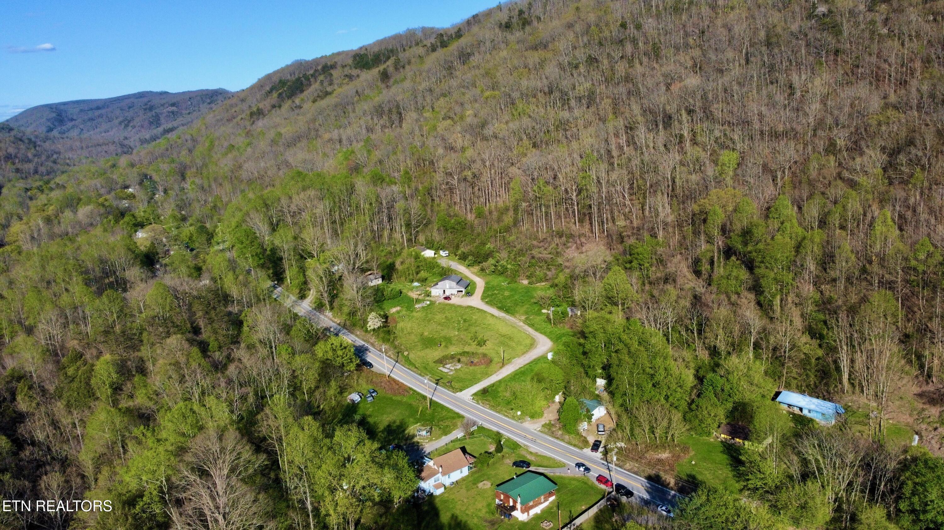 1114 Highway 25w S Lafollette TN 37766