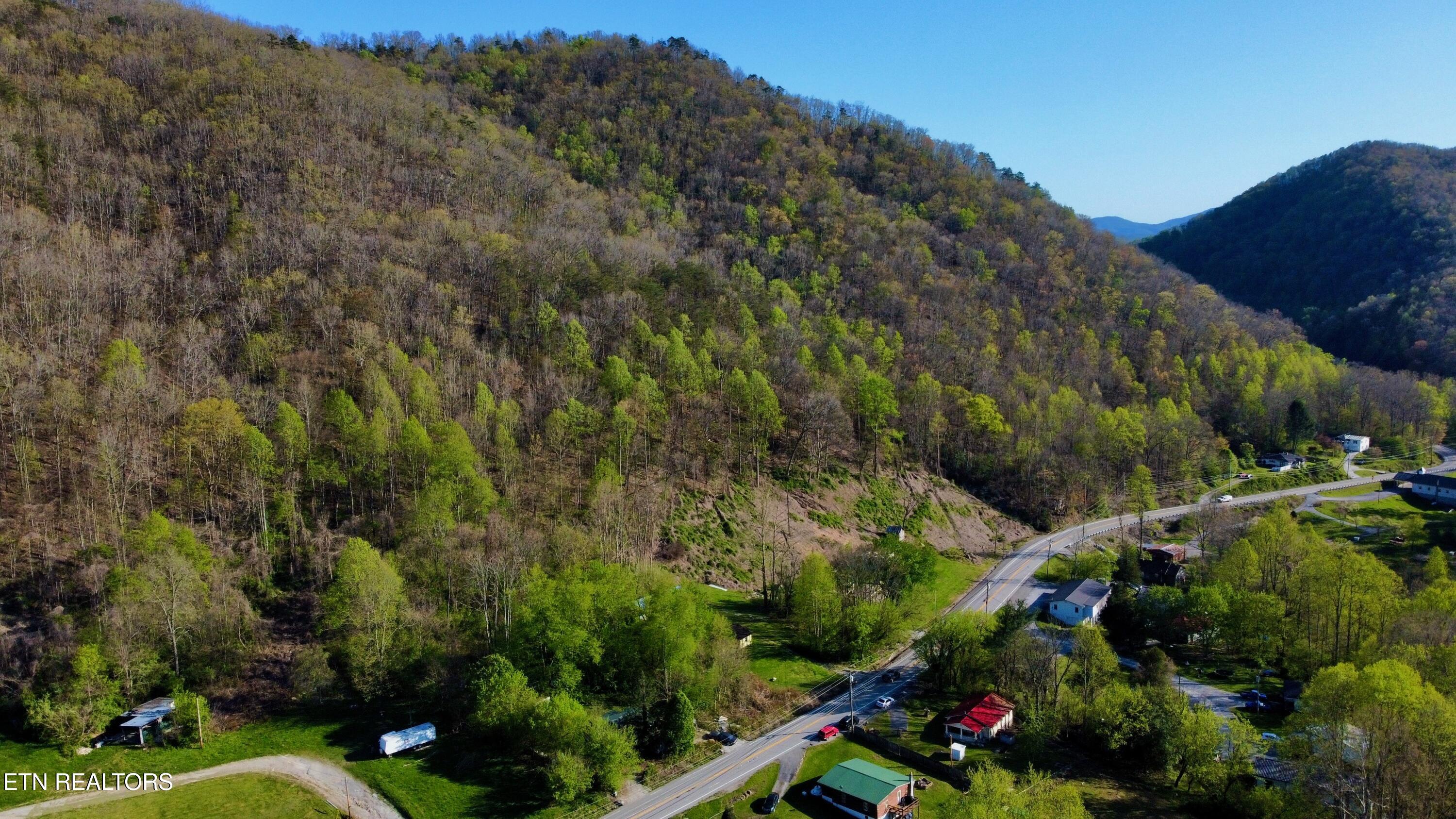 1114 Highway 25w S Lafollette TN 37766