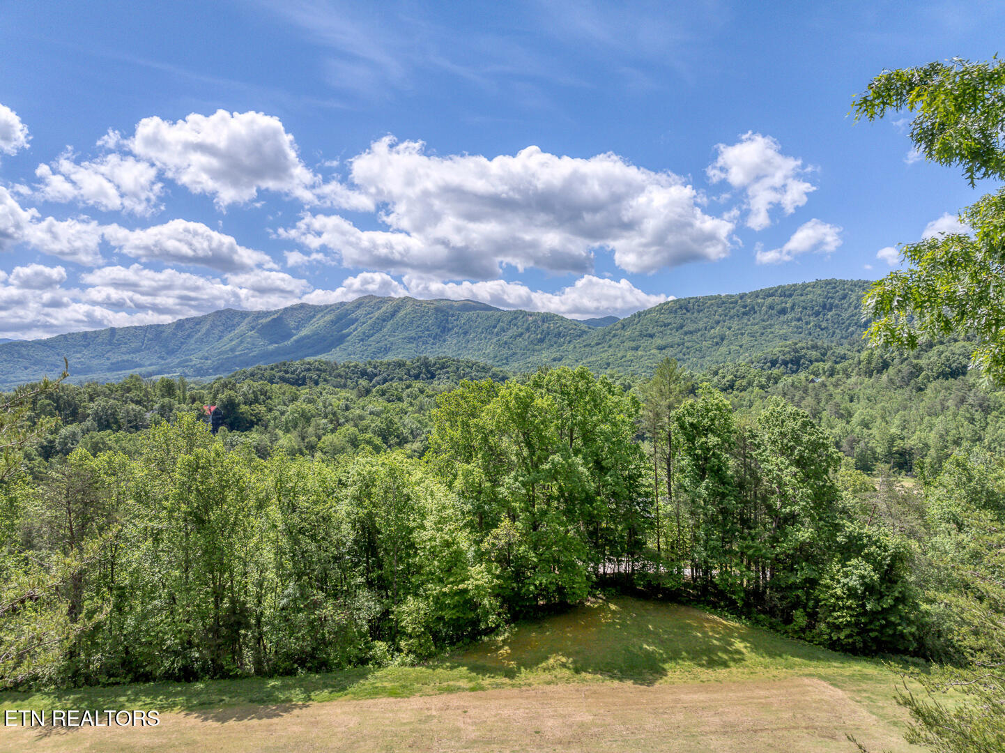 413 Settlers Rise Road Townsend TN 37882