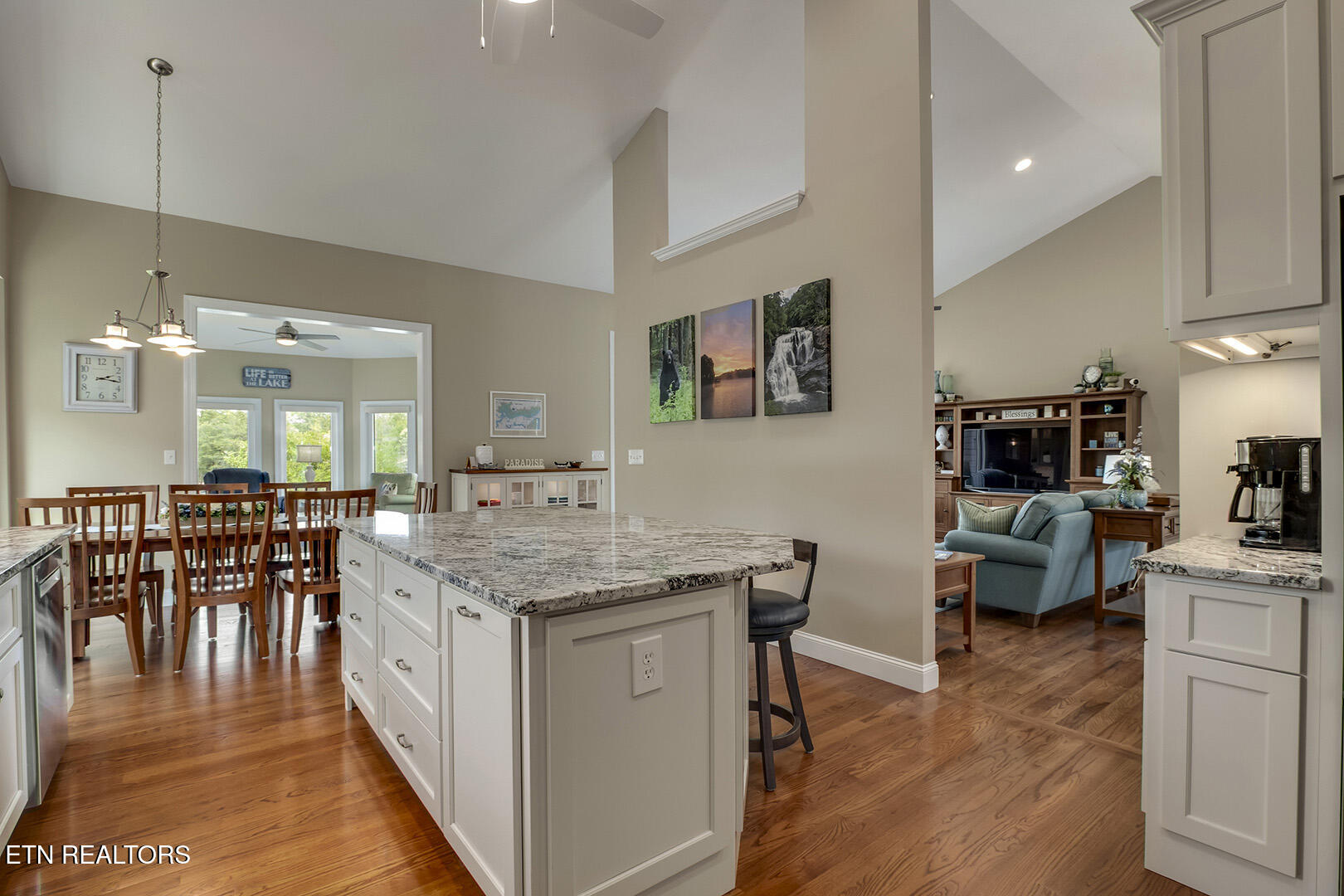 113 Shawnee Point Loudon TN 37774