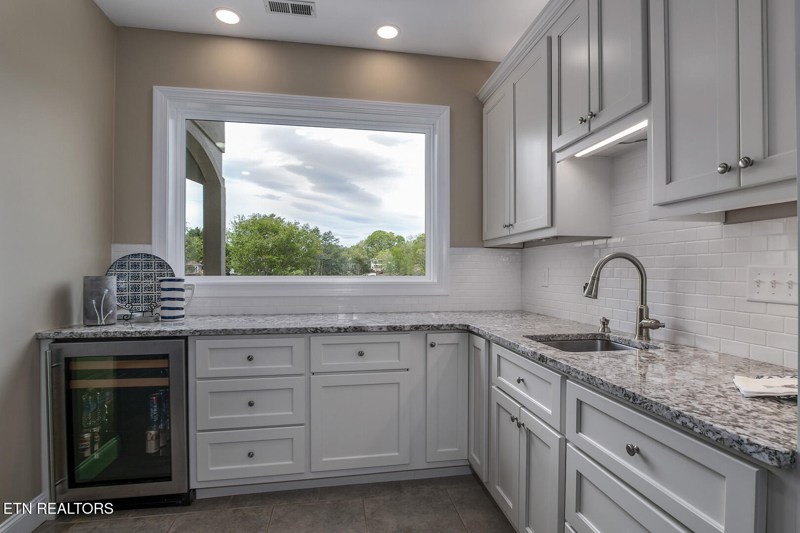 113 Shawnee Point Loudon TN 37774